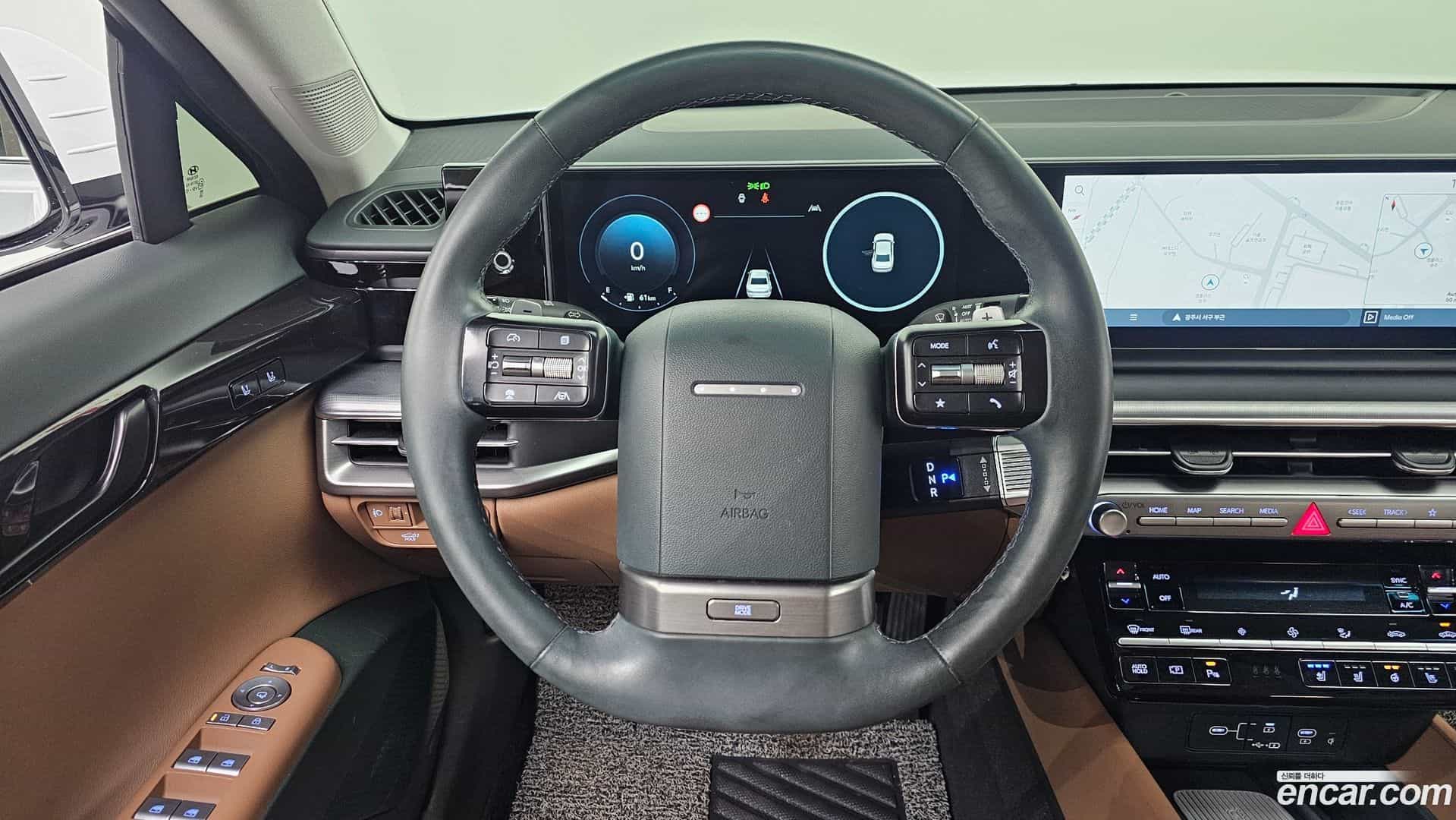 Grandeur Hyundai 2023.1-OPTION-018
