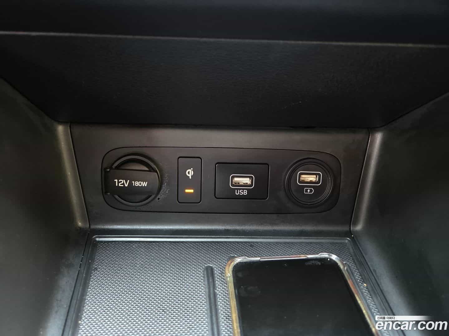 Sonata Hyundai 2019.4-INNER-009