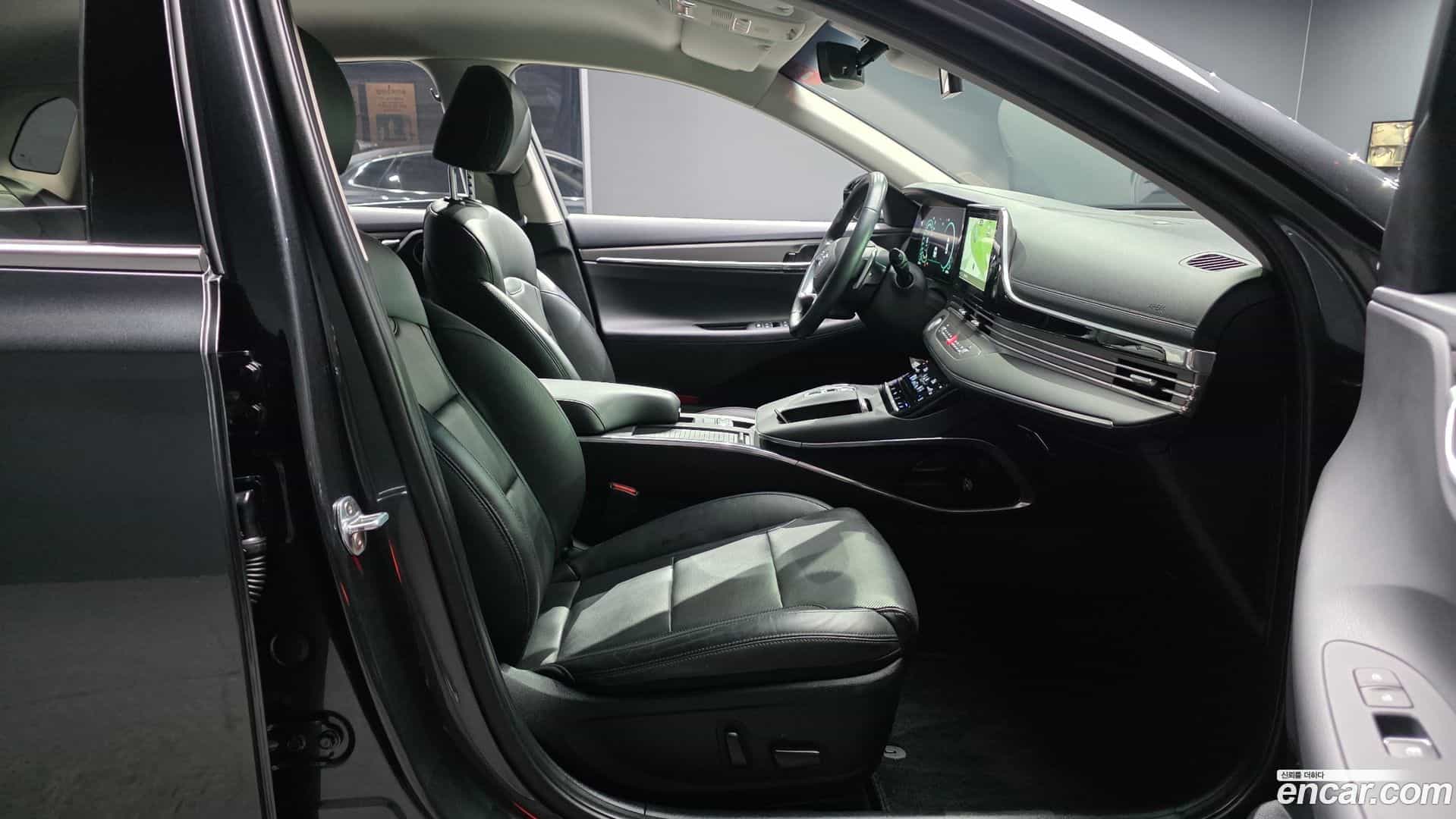 Grandeur Hyundai 2020.5-INNER-010