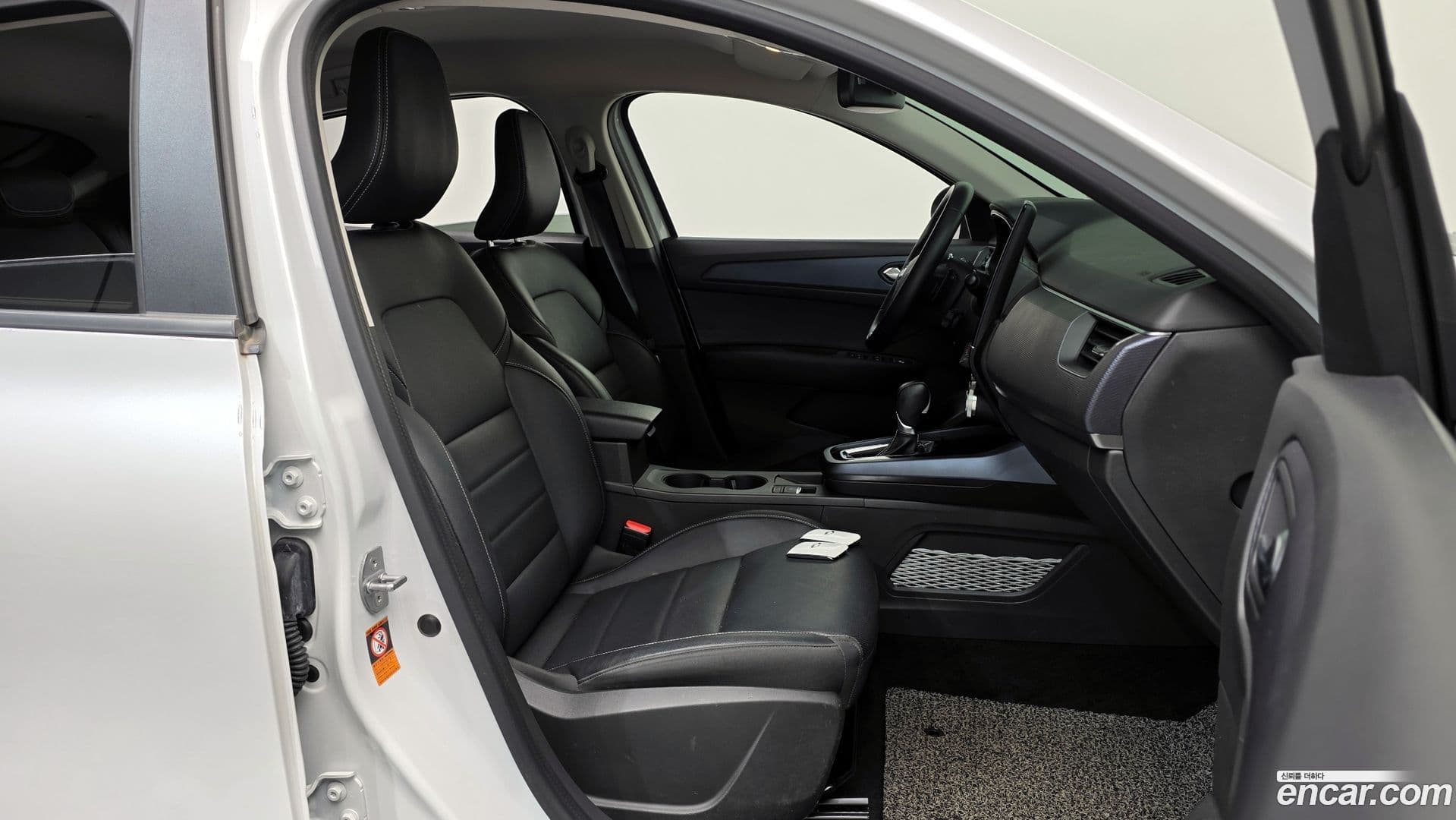Main__Slider__Photo:XM3 Renault Korea 2020.6-9
