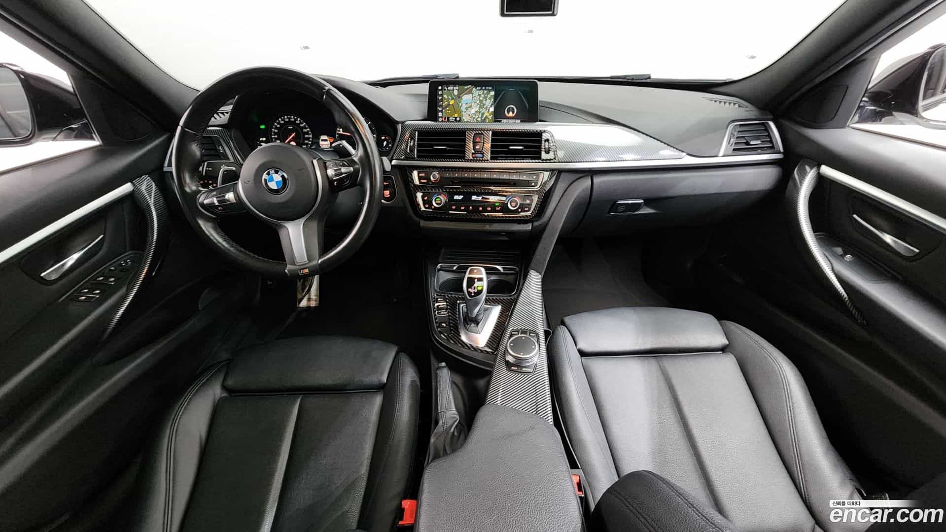 3-Series BMW 2018.11-INNER-007