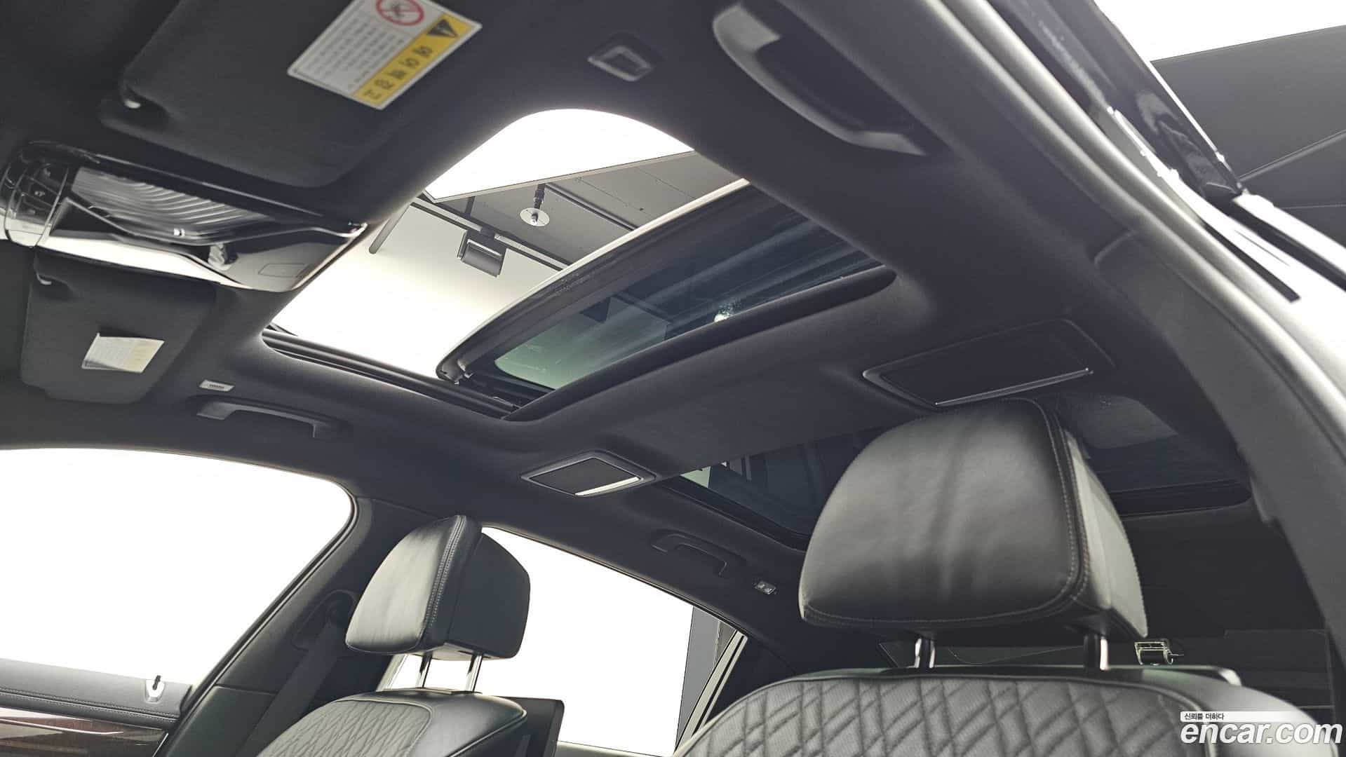 7-Series BMW 2016.8-OPTION-024