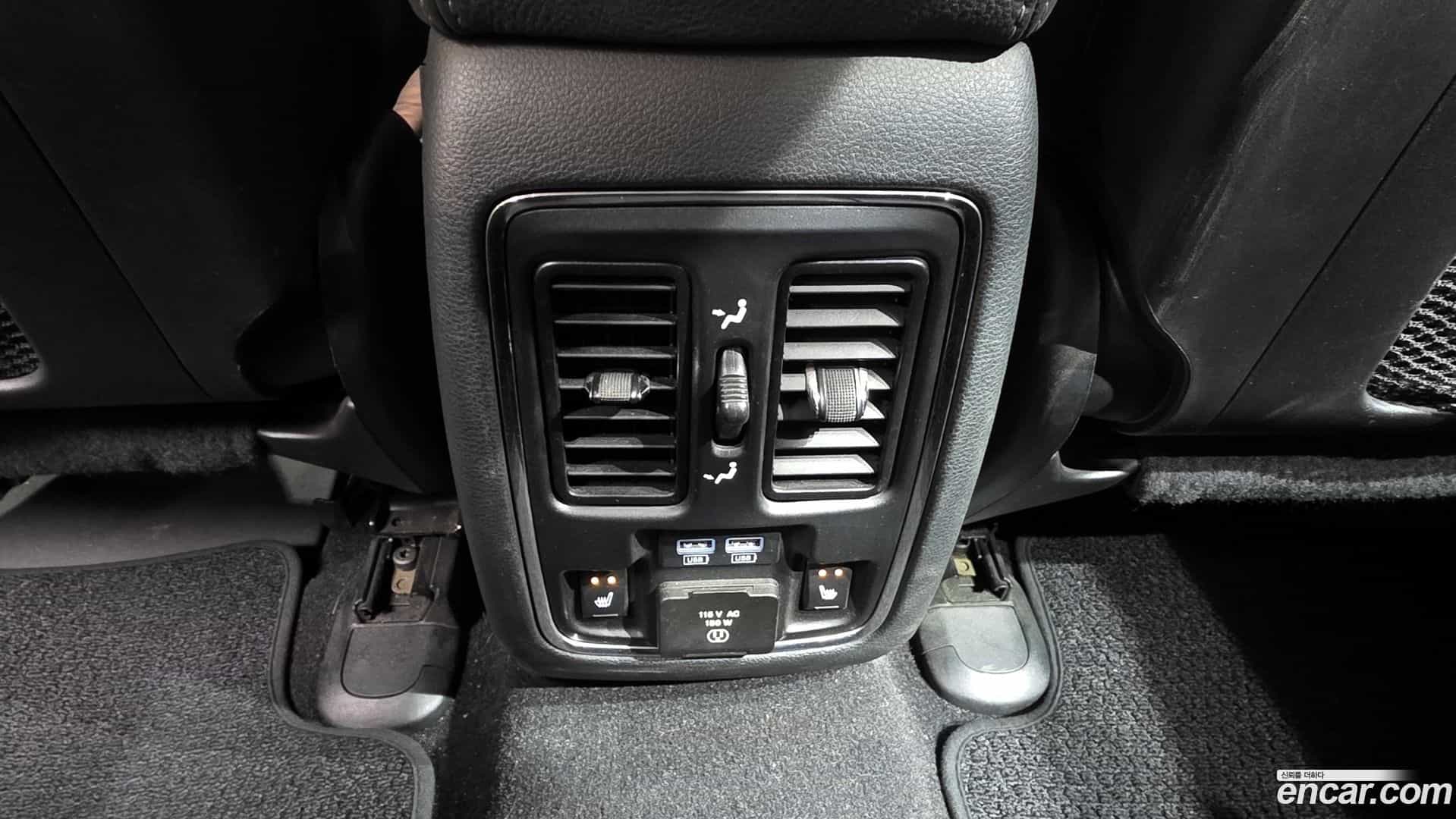 Cherokee Jeep 2019.6-OPTION-023
