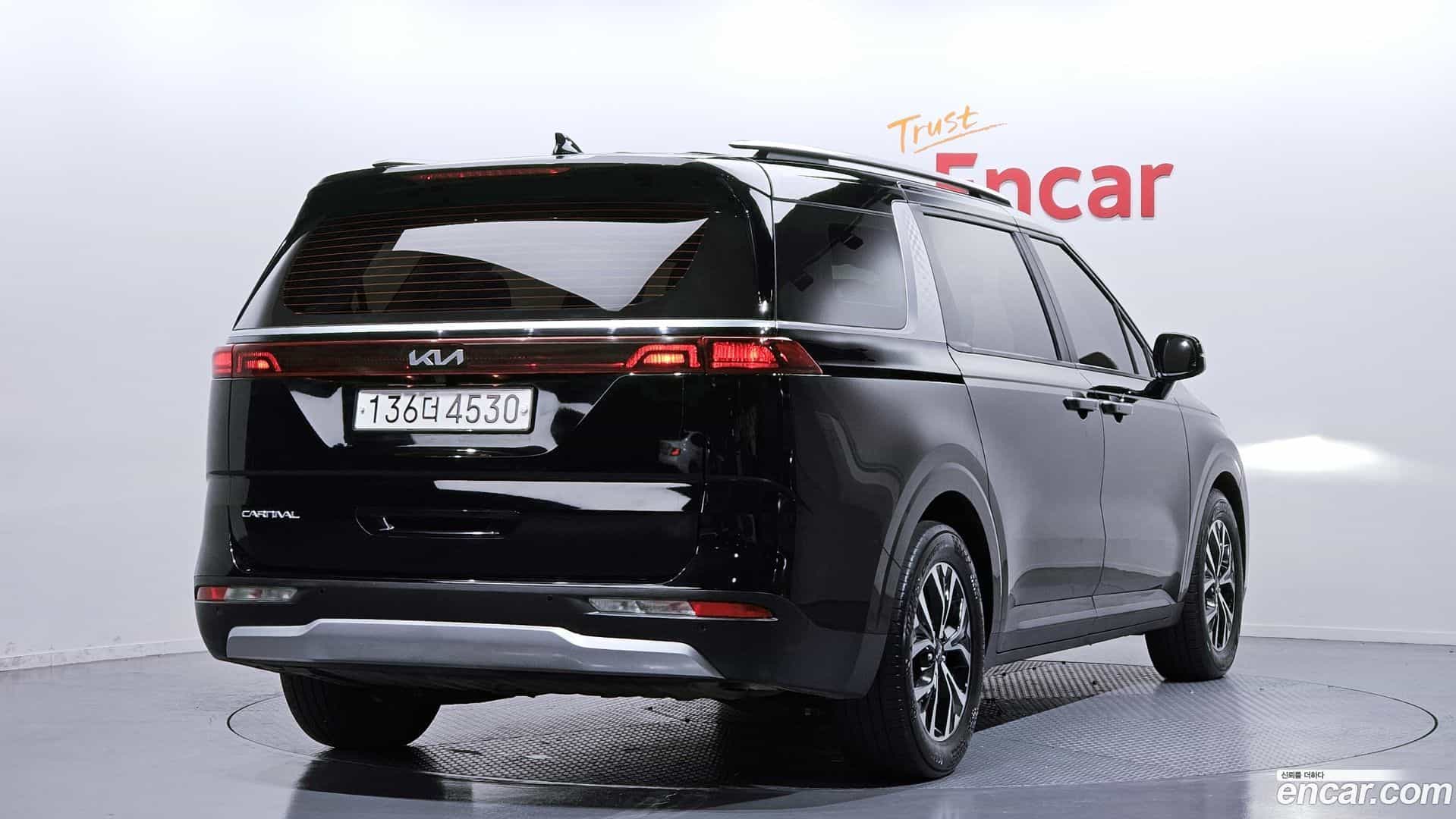 Canival Kia 2023.0-OUTER-002