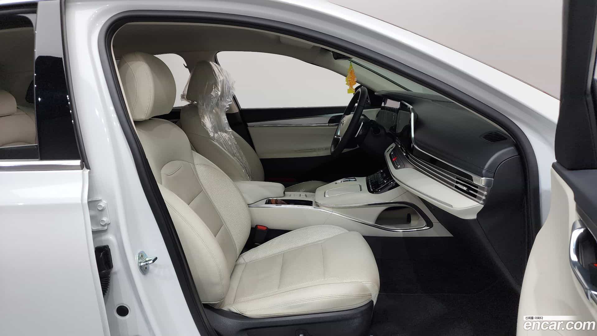 Grandeur Hyundai 2021.11-OPTION-015