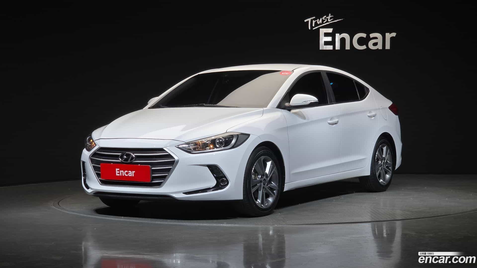AVANTE Hyundai 2018.7-OUTER-001