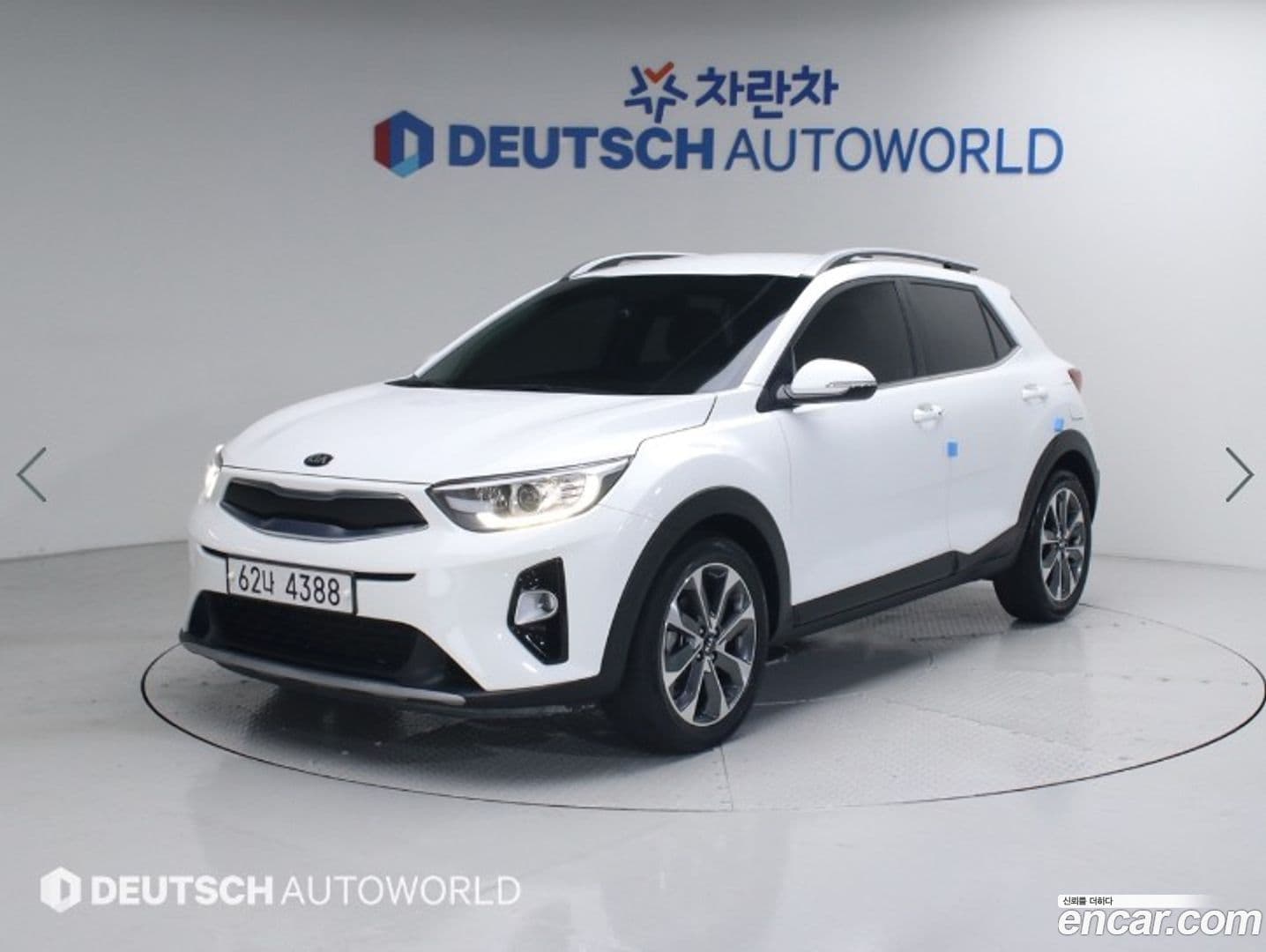 Main__Slider__Photo:Stonic Kia 2018.10-0