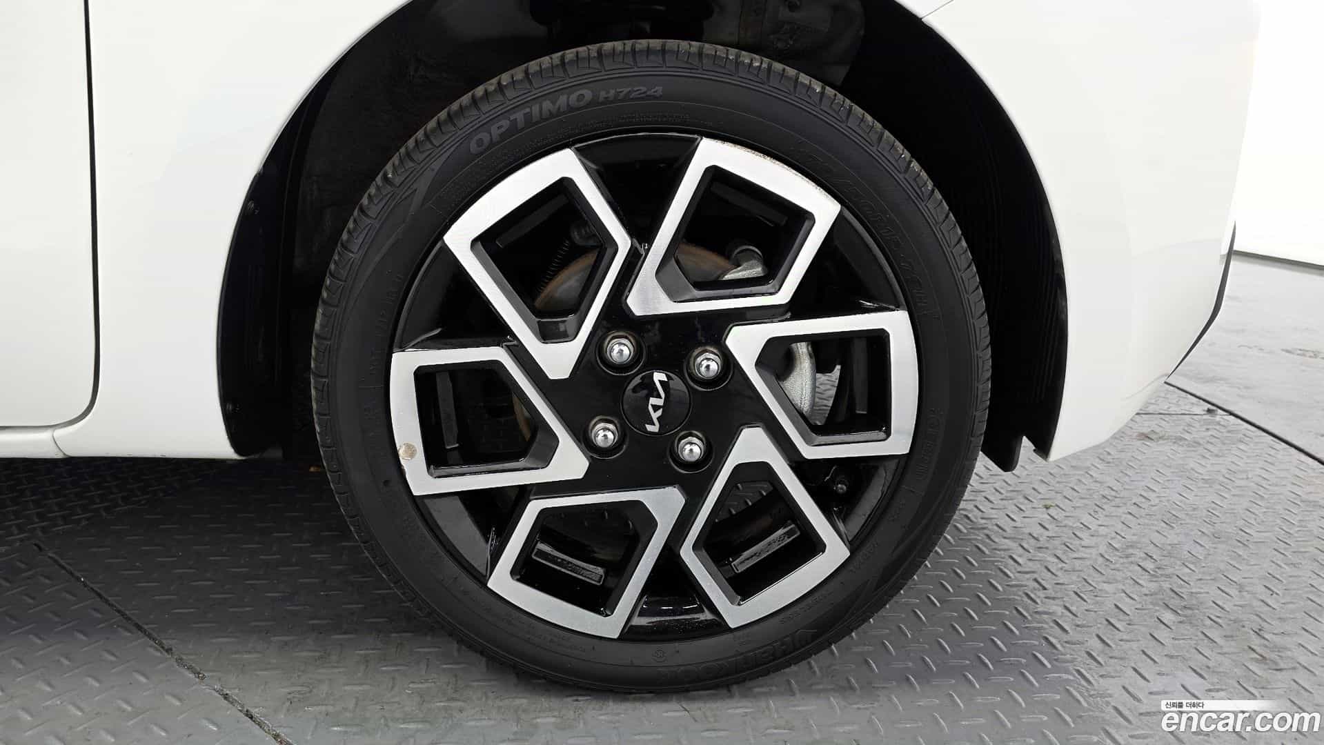 RAY Kia 2023.9-OUTER-005