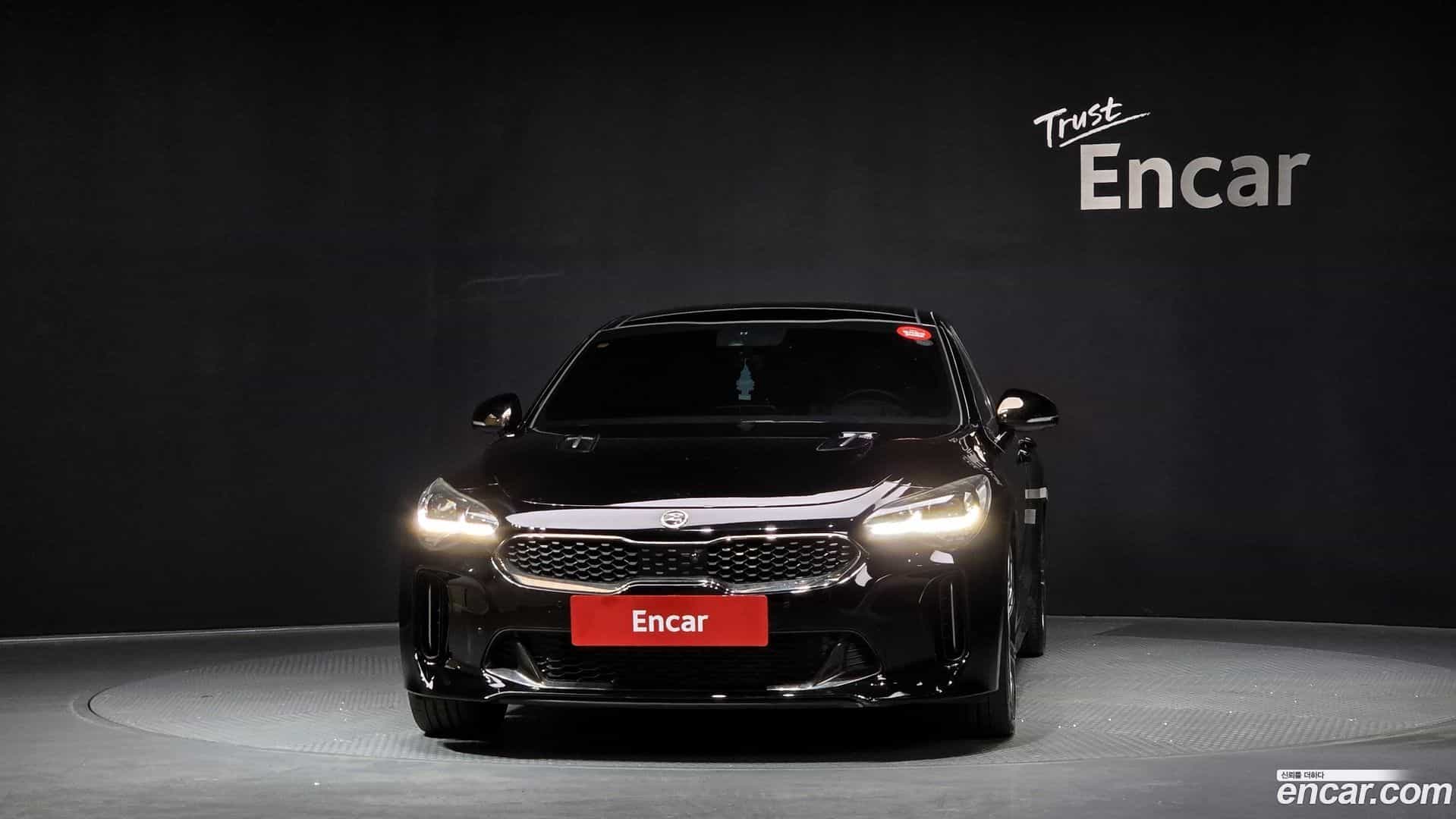 Stinger Kia 2018.2-OUTER-003