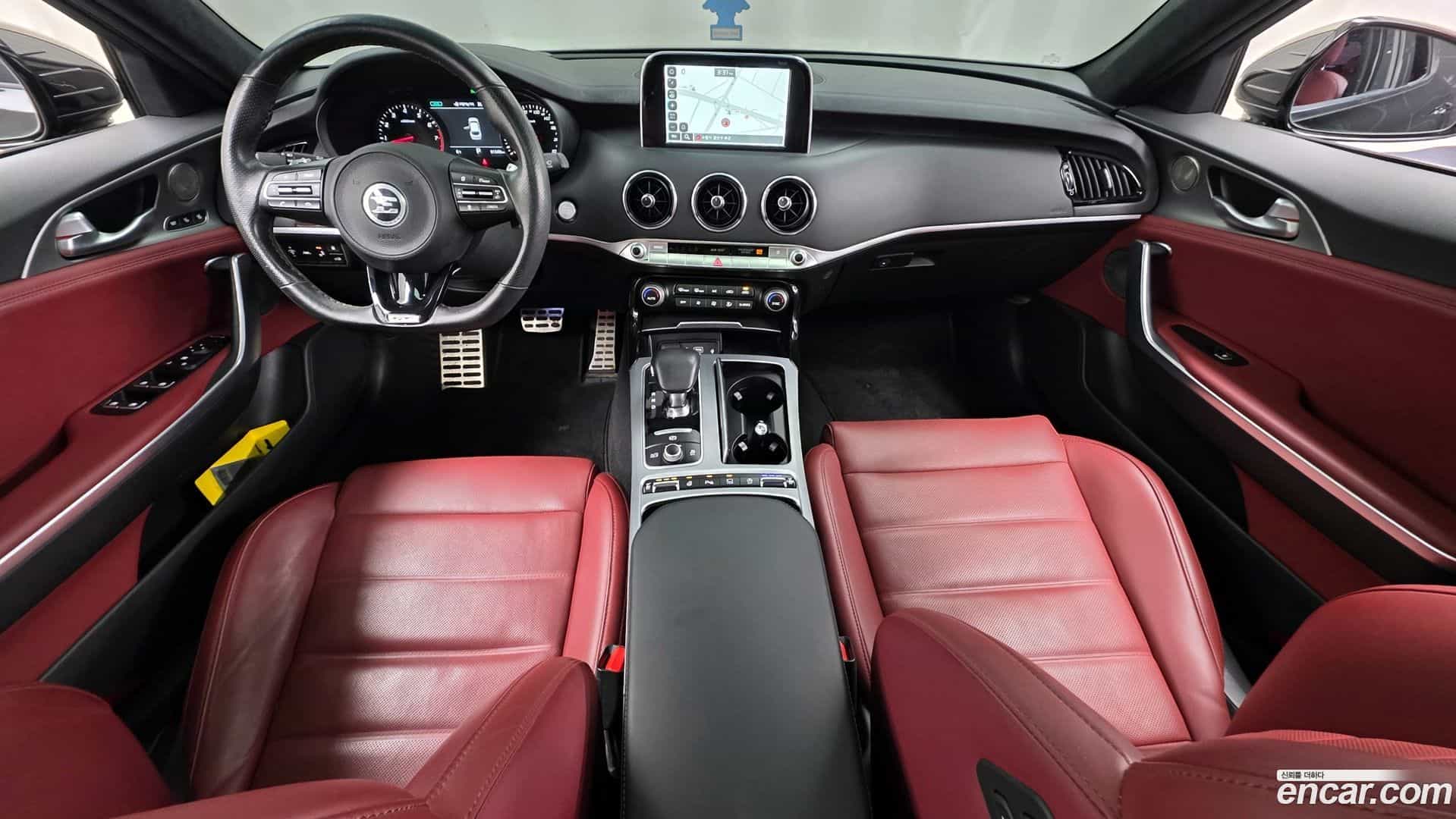 Stinger Kia 2018.2-INNER-007