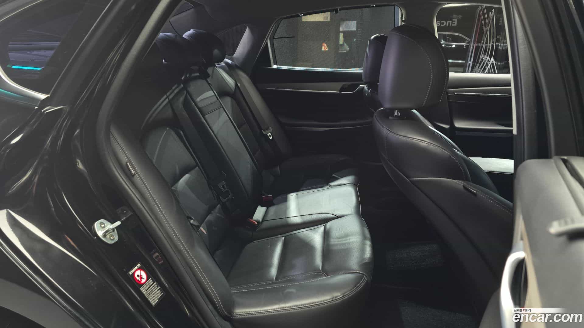 Grandeur Hyundai 2019.8-OPTION-016
