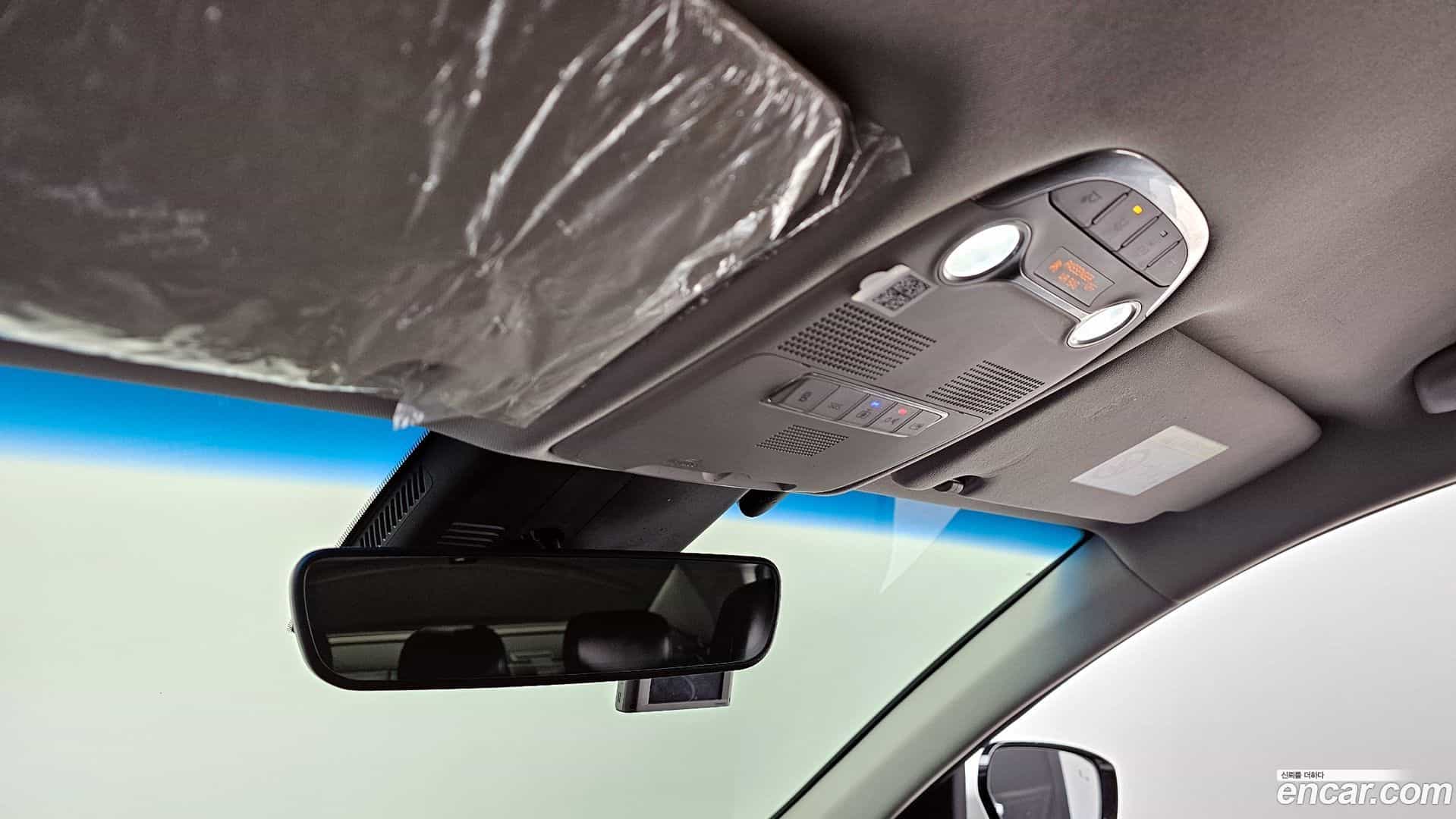 Grandeur Hyundai 2021.1-OPTION-020