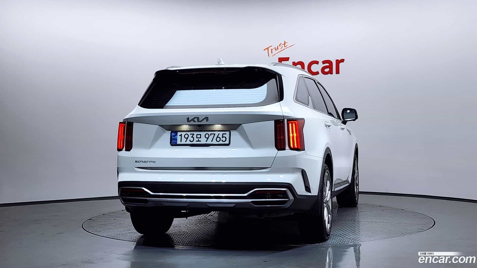 Sorento Kia 2023.0-OUTER-004