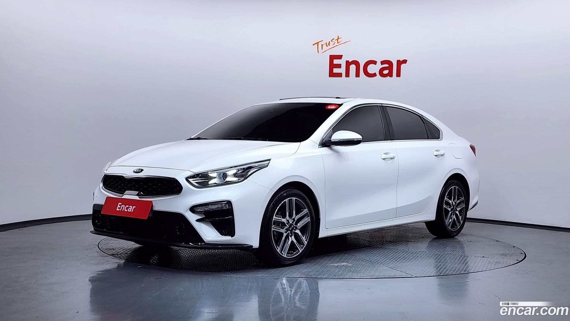 Main__Slider__Photo:K3 Kia 2018.3-0