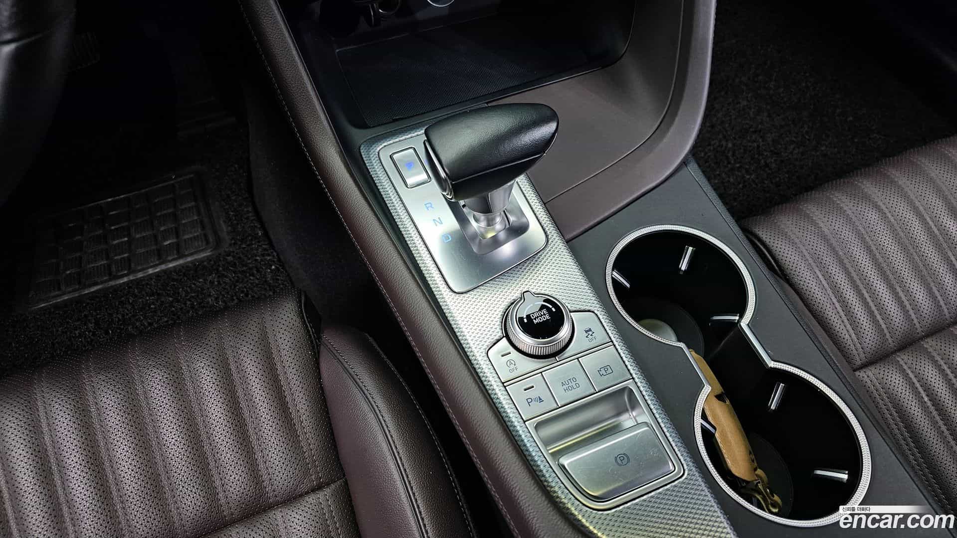 G70 Genesis 2021.1-INNER-009