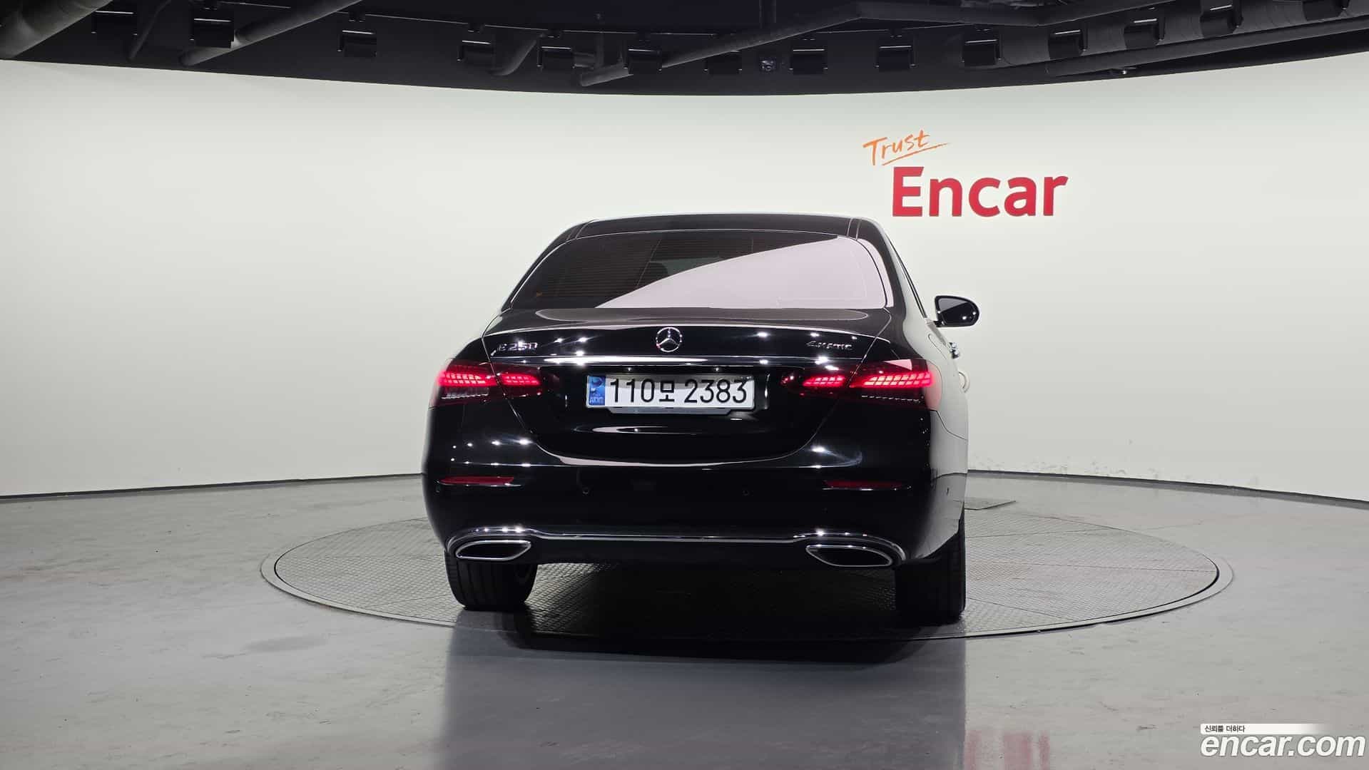 E-Class Mercedes-Benz 2021.8-OUTER-004