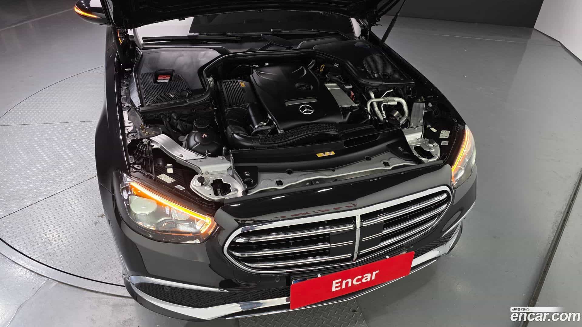 E-Class Mercedes-Benz 2021.8-INNER-006