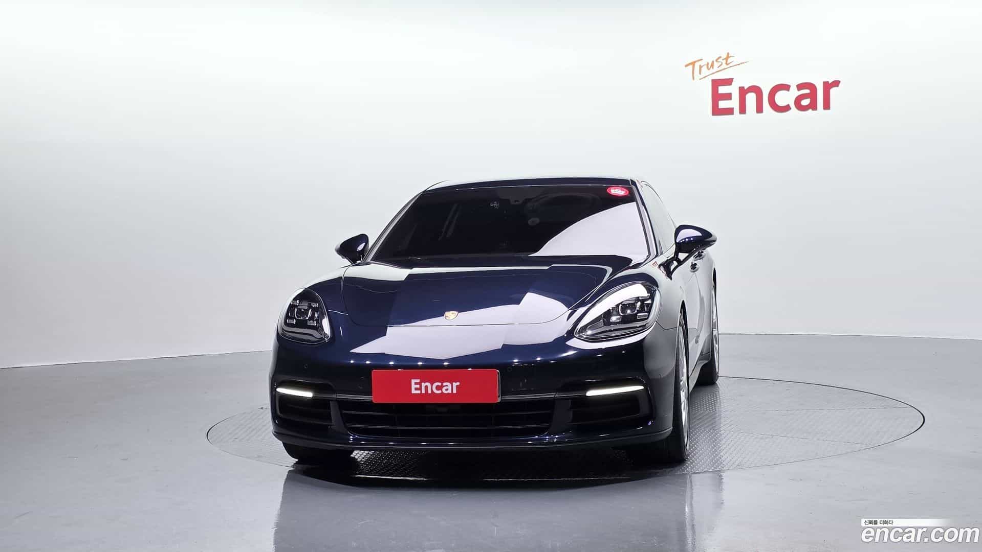 Panamera Porsche 2018.11-OUTER-003