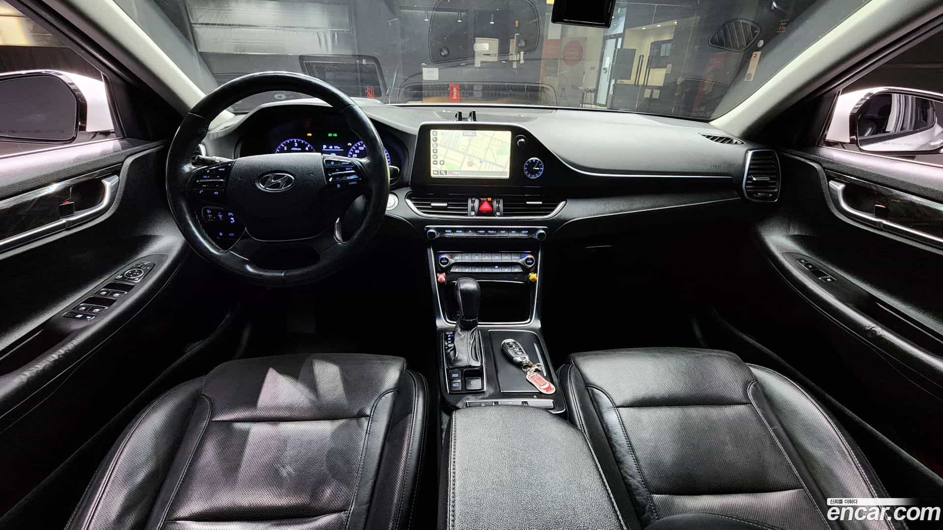 Grandeur Hyundai 2017.4-INNER-007