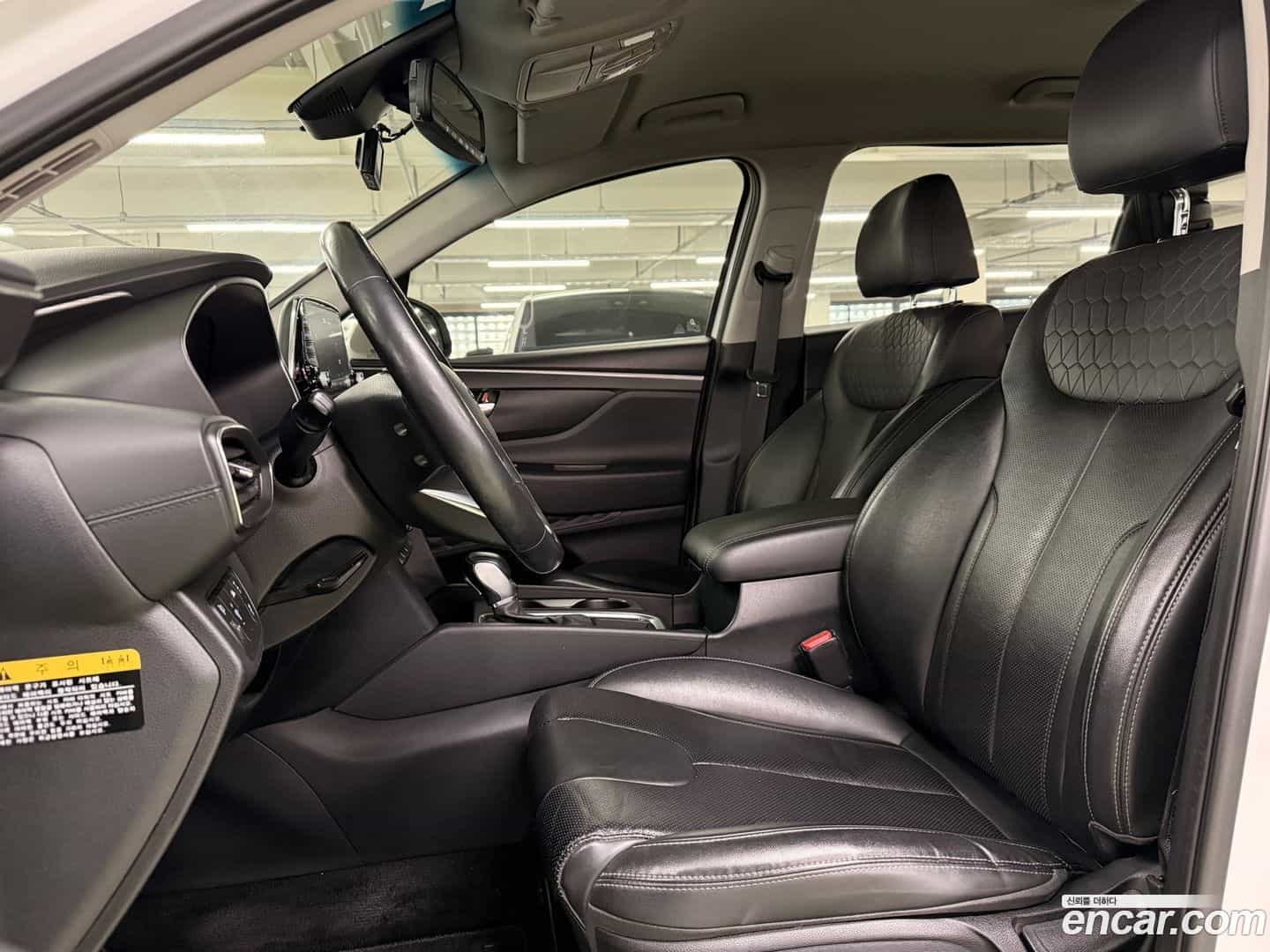 Santafe Hyundai 2020.0-INNER-010