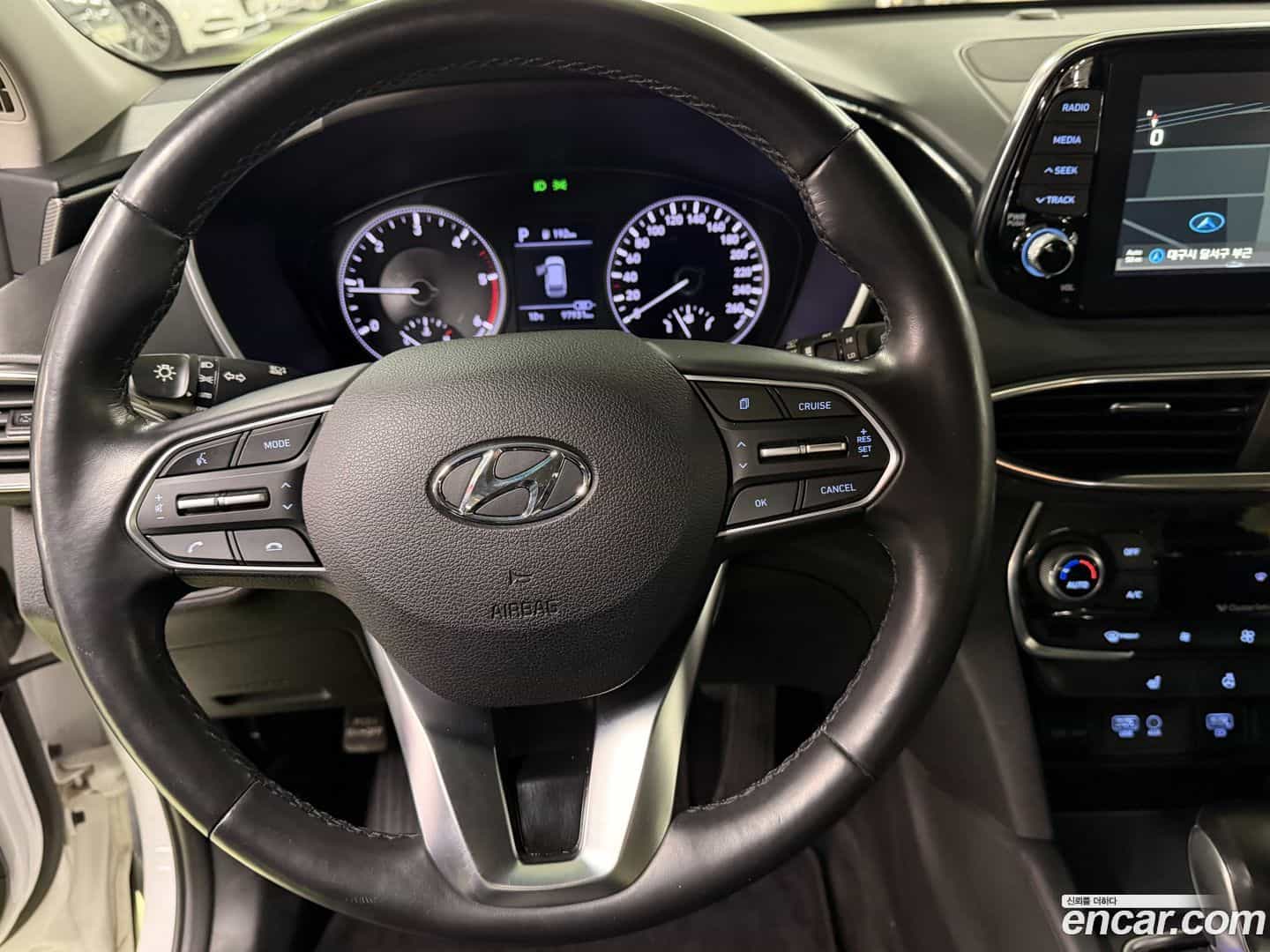 Santafe Hyundai 2020.0-OPTION-015