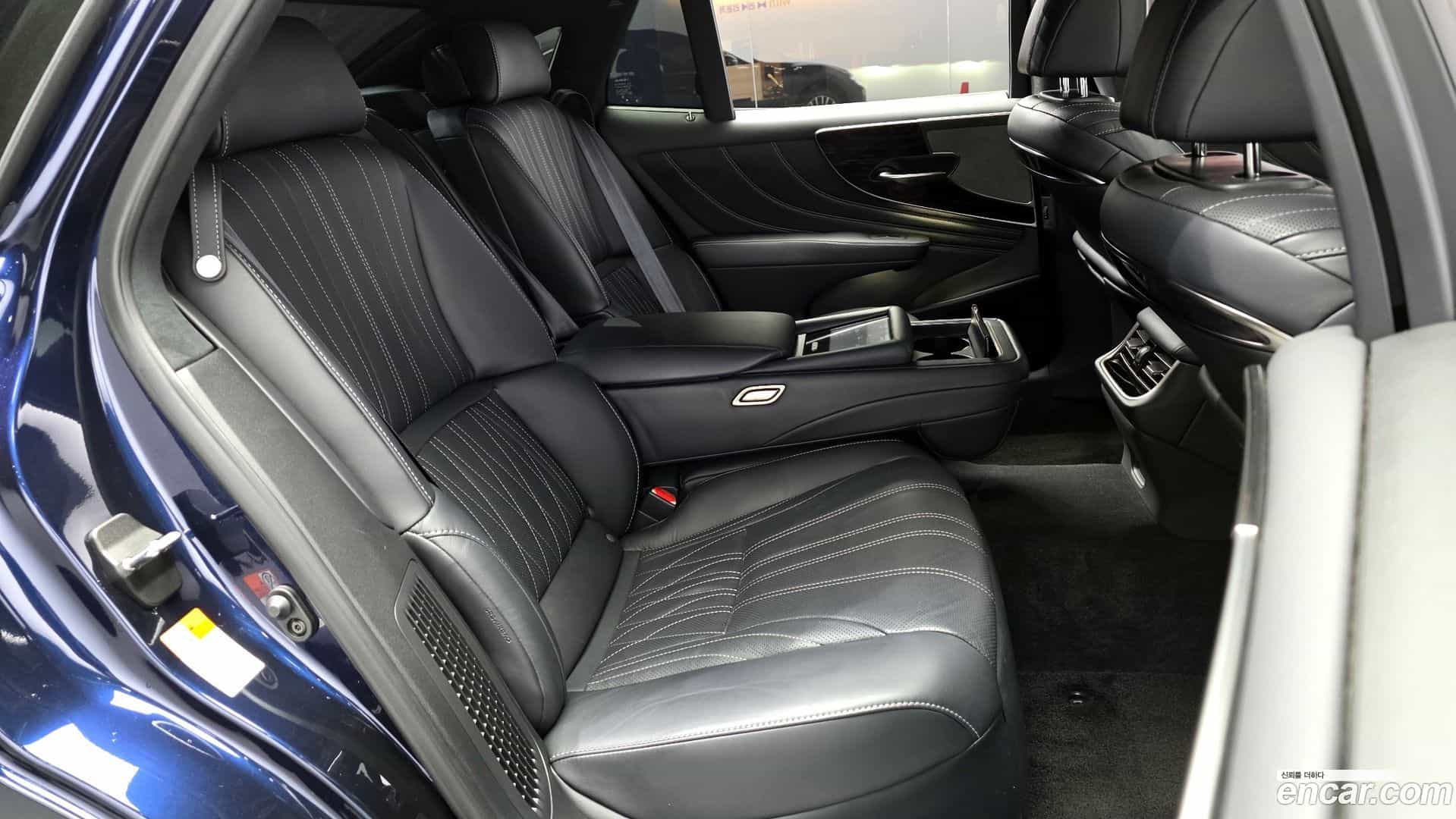 LS Lexus 2024.1-OPTION-016