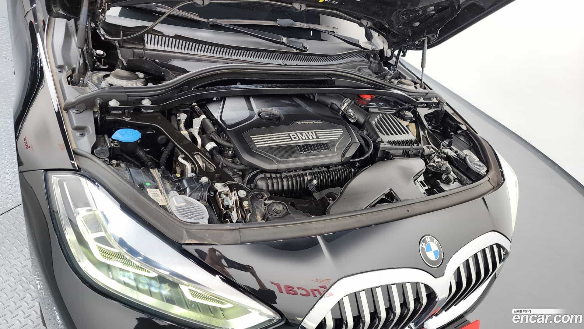 1-Series BMW 2022.7-INNER-006