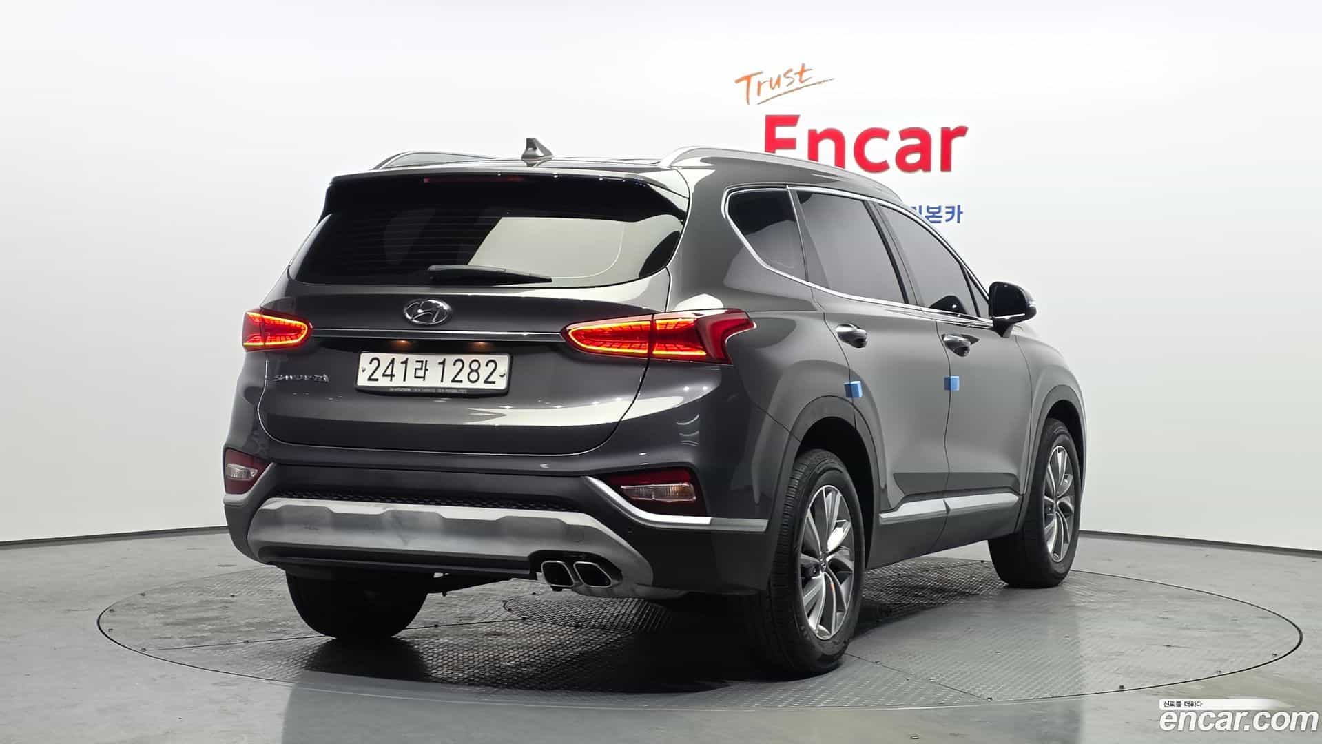 Santafe Hyundai 2020.0-OUTER-002