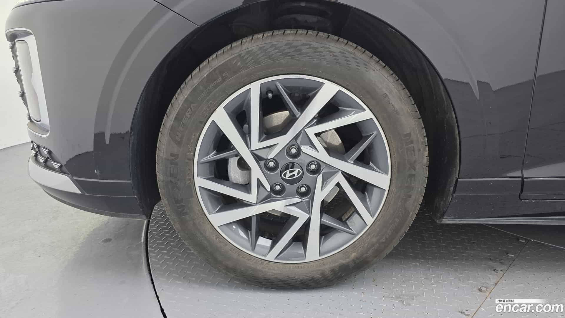 Grandeur Hyundai 2023.9-OUTER-005