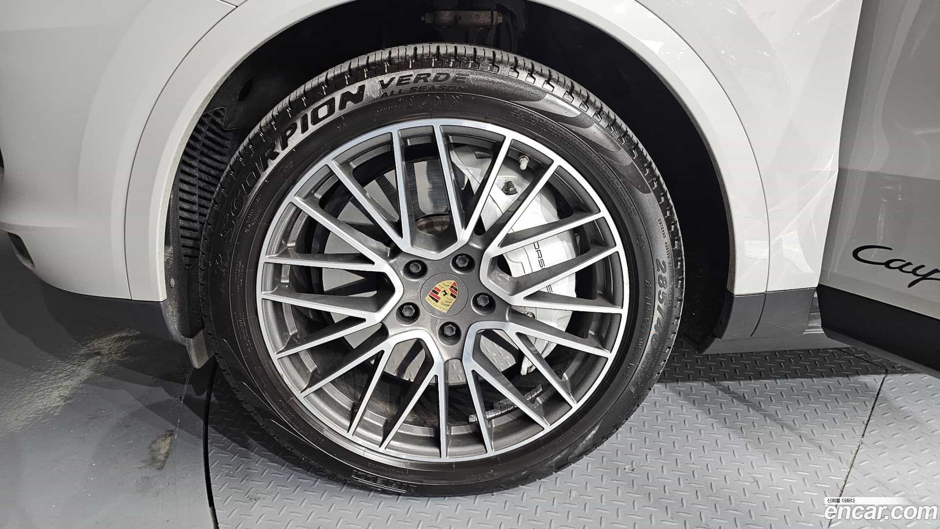 Cayenne Porsche 2021.2-OUTER-005