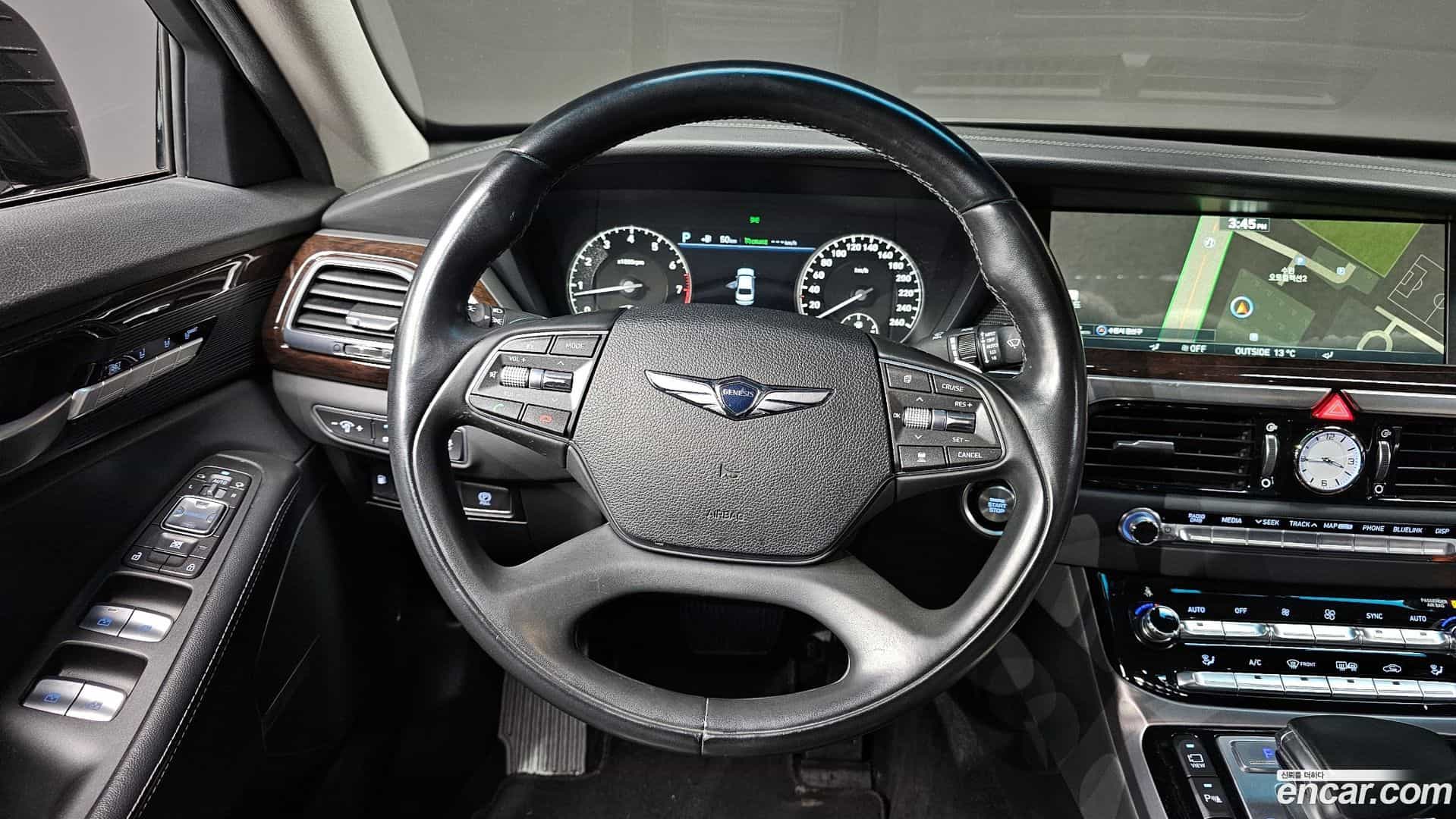 EQ900 Genesis 2016.5-OPTION-017