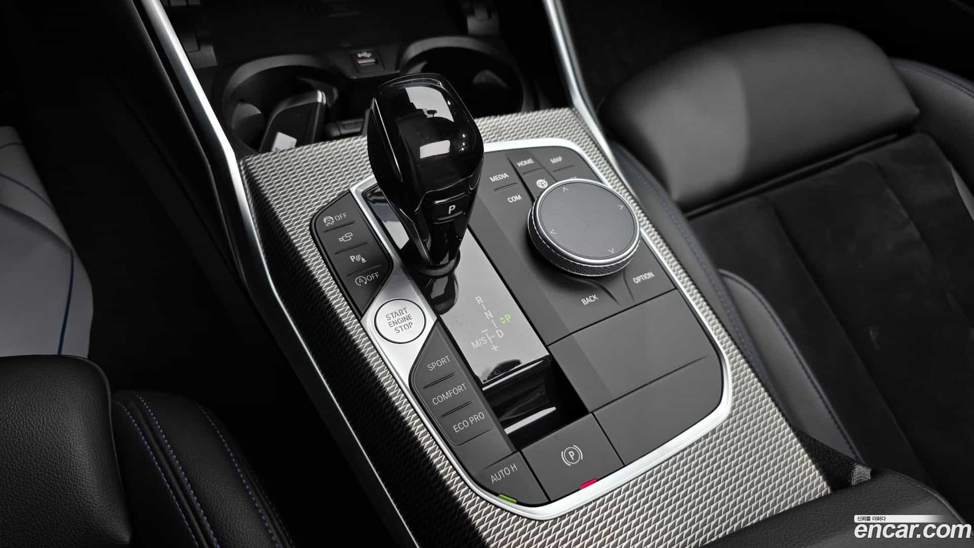 3-Series BMW 2021.4-INNER-009