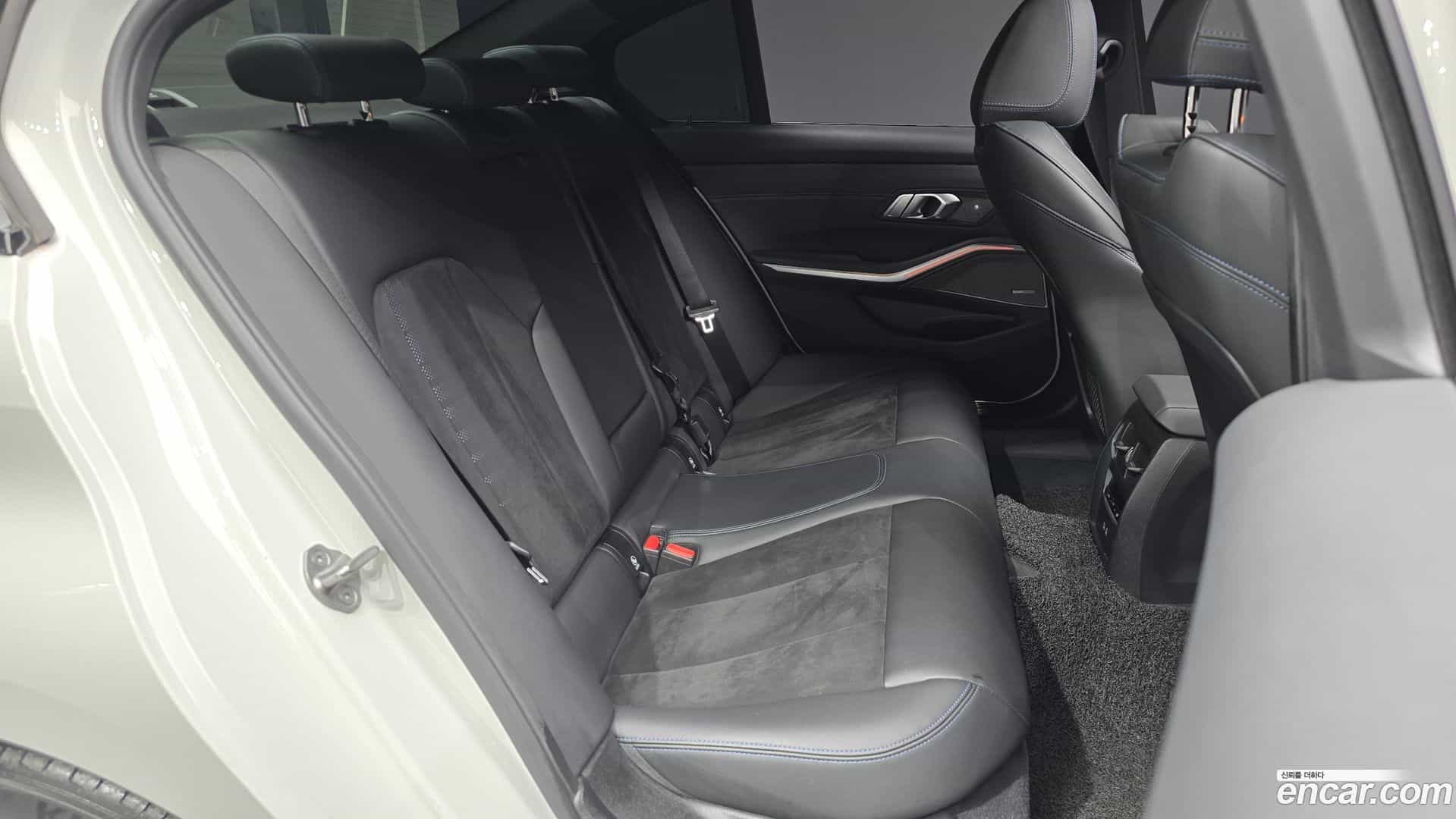 3-Series BMW 2021.4-OPTION-016