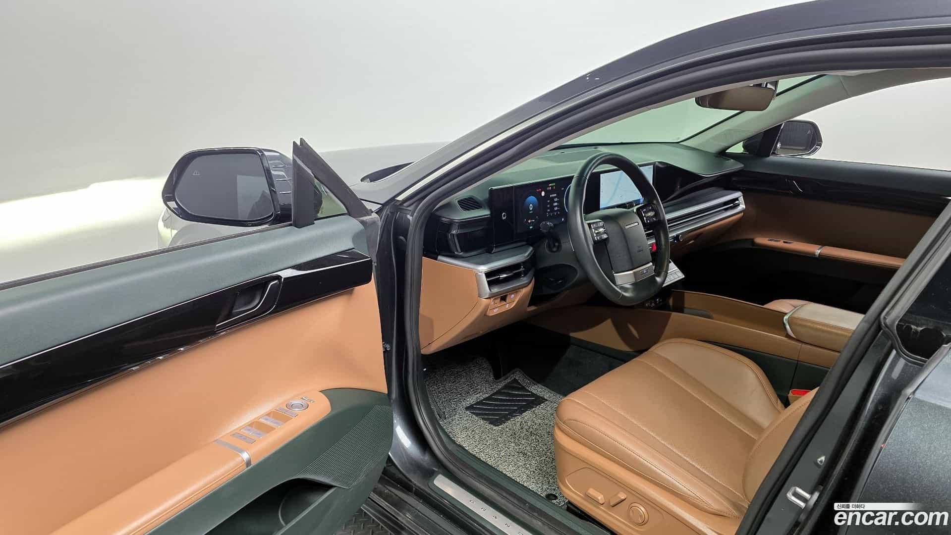 Grandeur Hyundai 2023.9-INNER-010