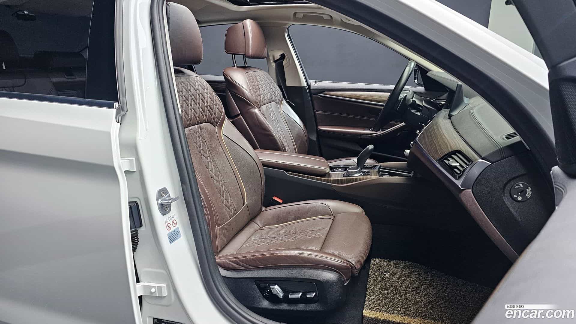 5-Series BMW 2019.9-INNER-010