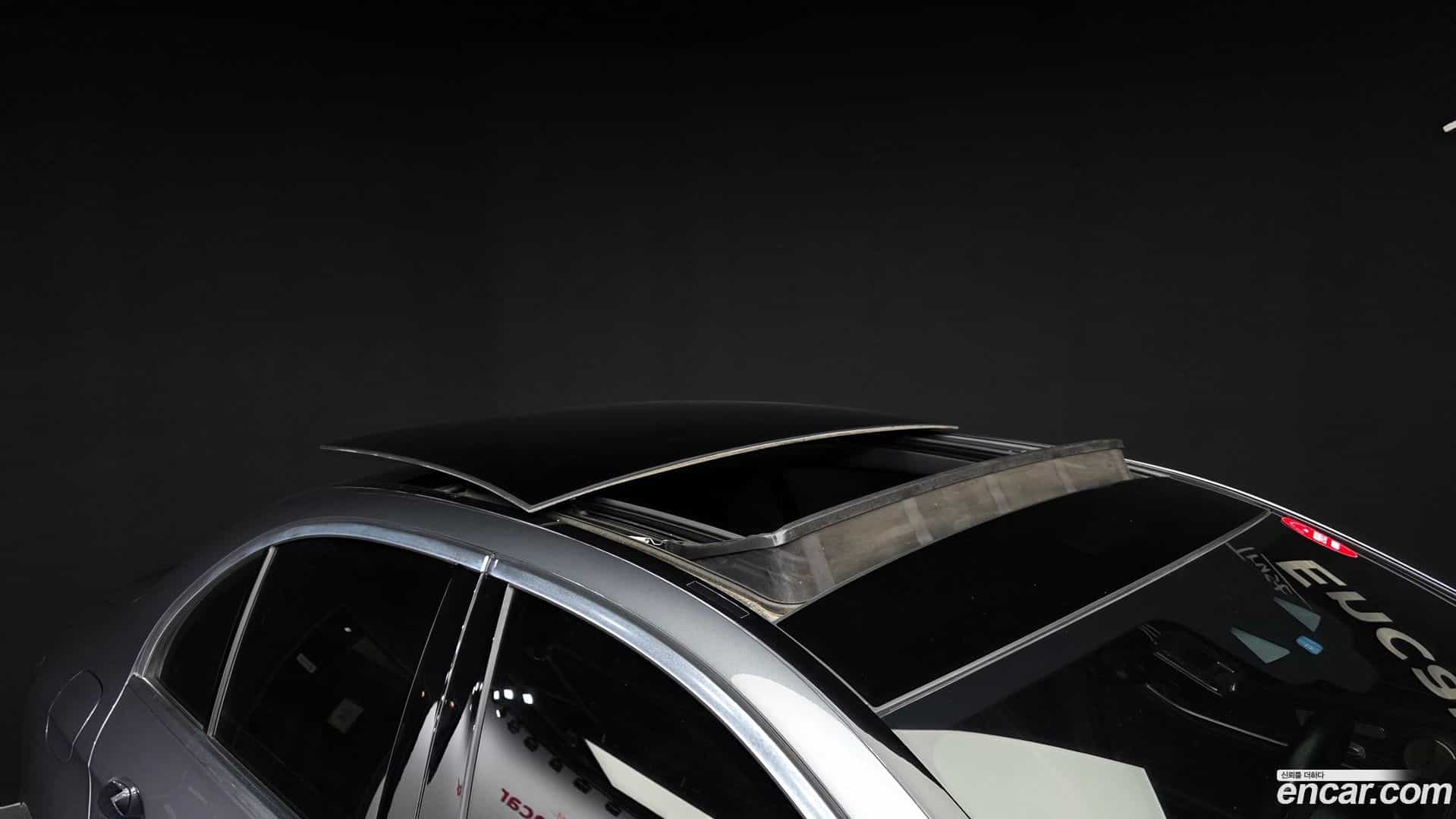 E-Class Mercedes-Benz 2022.1-OPTION-023