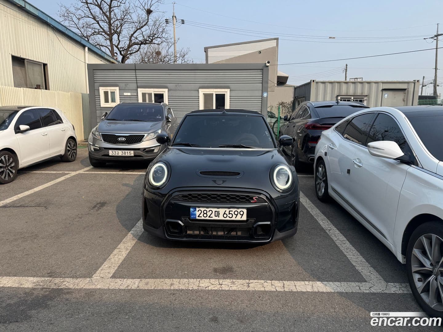 Main__Slider__Photo:Cooper Convertible Mini 2023.3-0