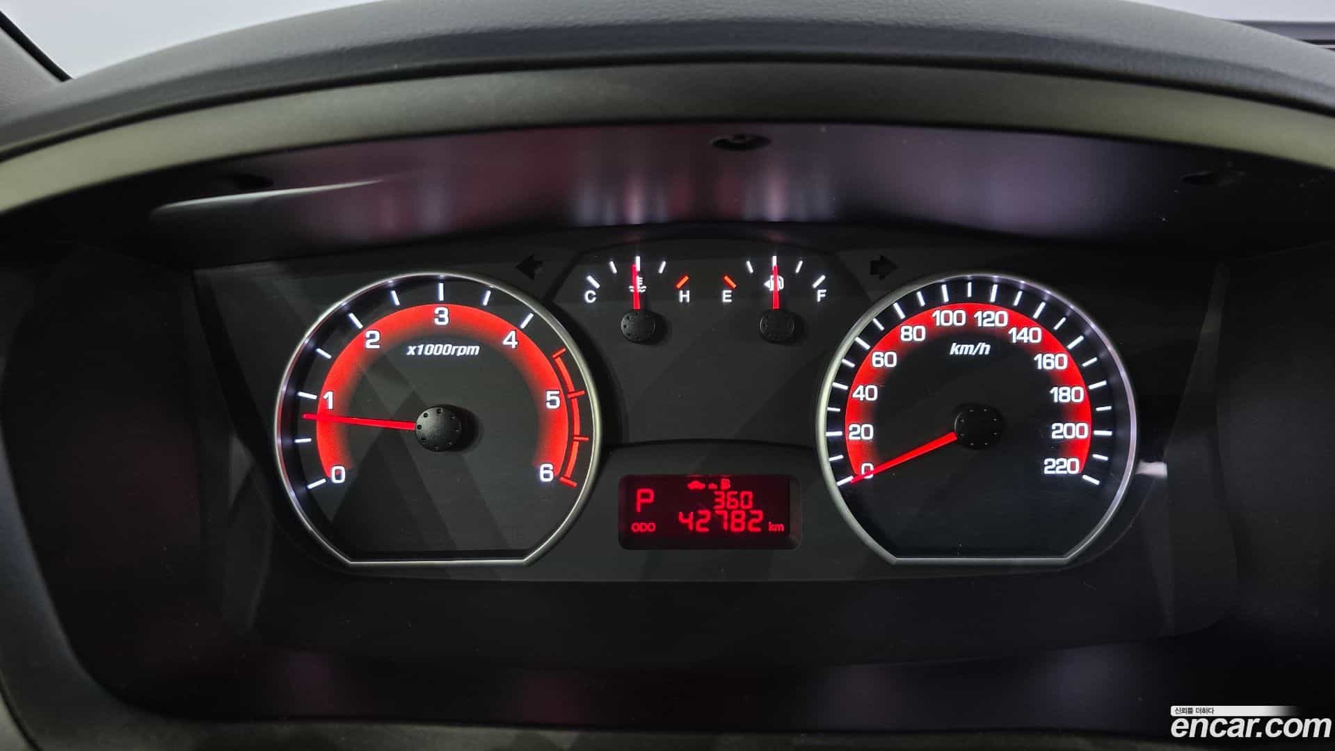KORANDO KG Mobility 2015.9-INNER-008