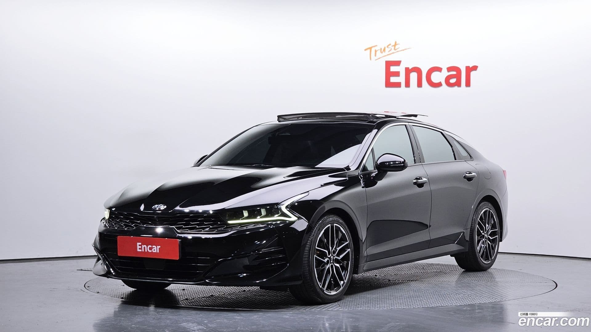 Main__Slider__Photo:K5 Kia 2020.8-0