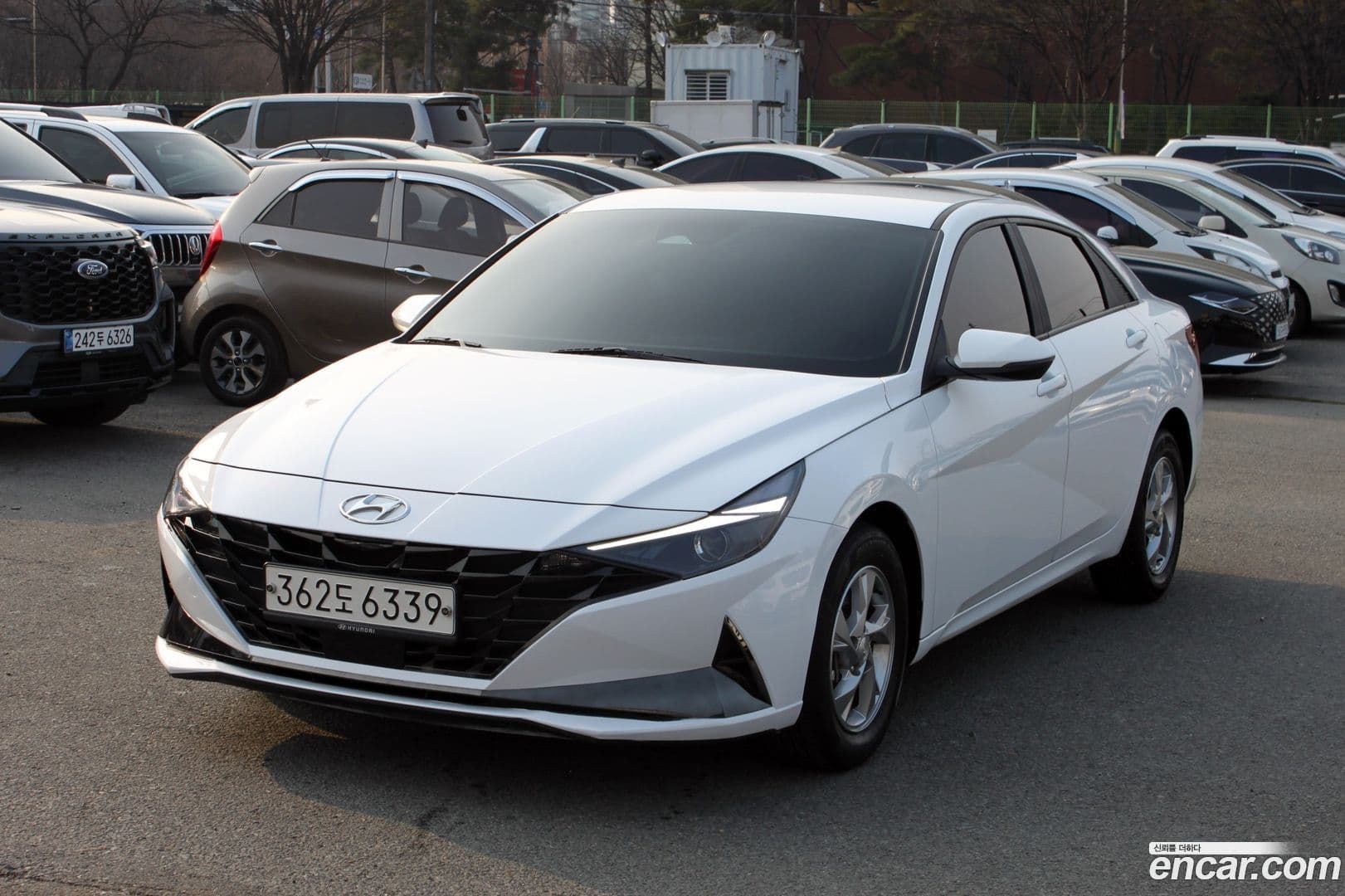 Main__Slider__Photo:AVANTE Hyundai 2020.3-0