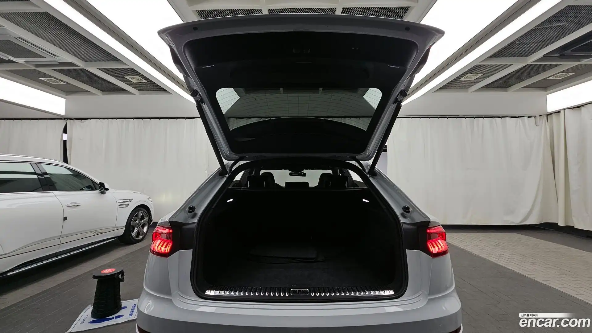 Q8 Audi 2021.7-OPTION-024