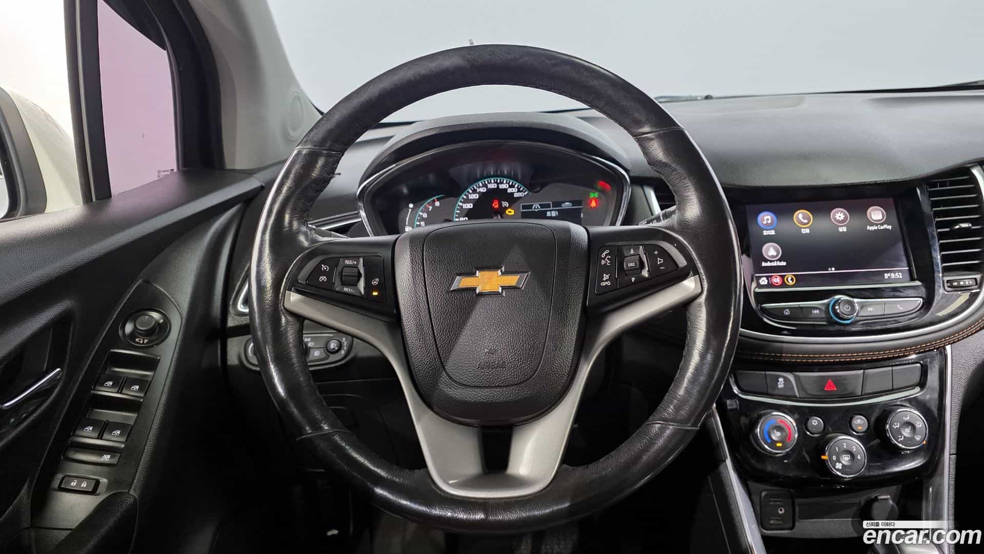 Trax Chevrolet 2021.2-OPTION-017