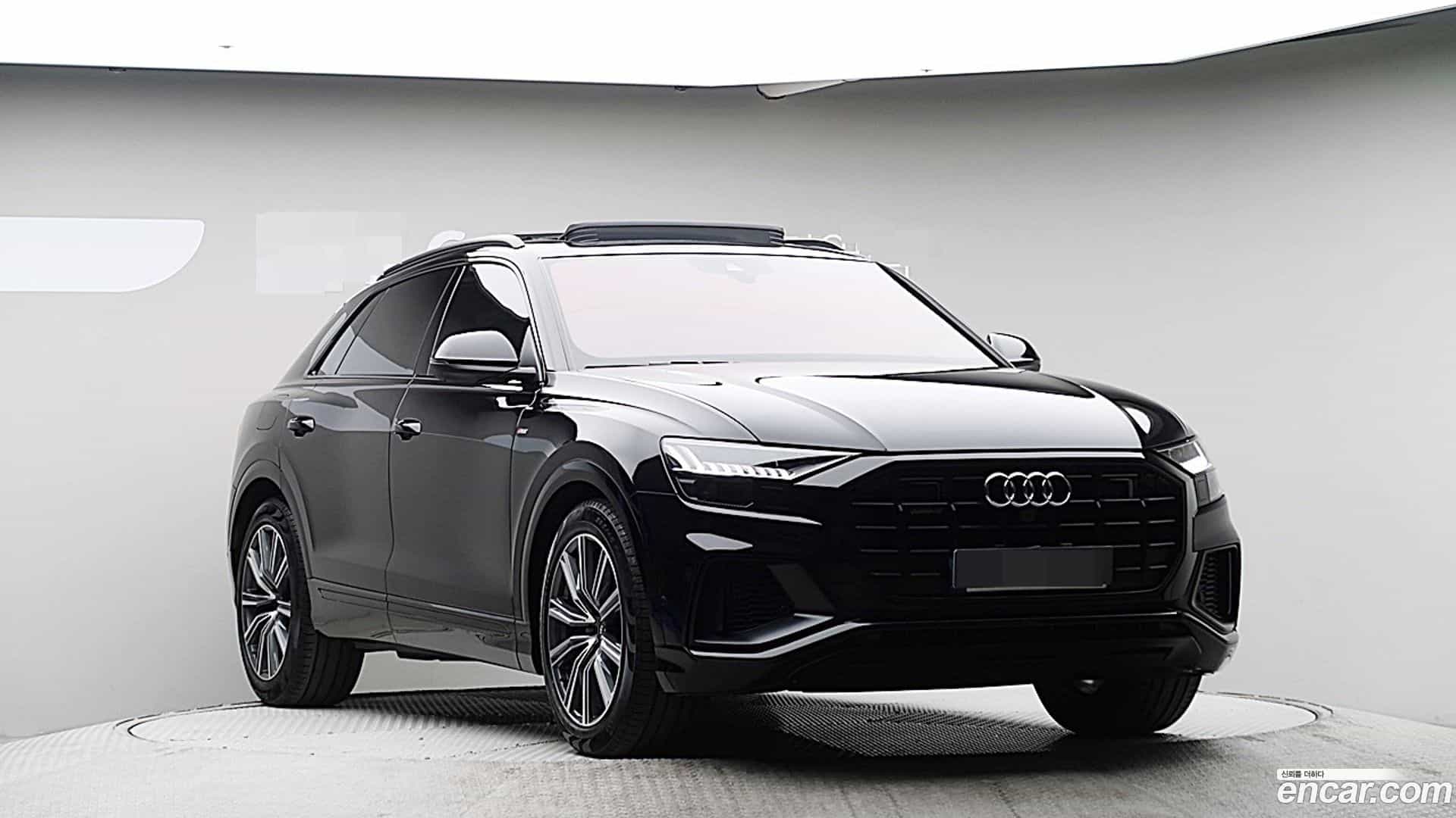 Q8 Audi 2021.2-OUTER-003
