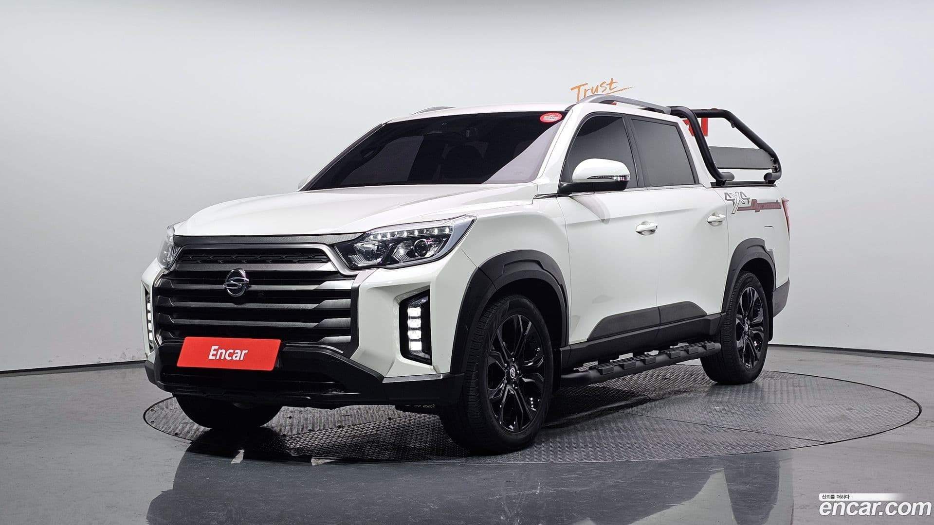 Main__Slider__Photo:Rexton KG Mobility 2023.0-0
