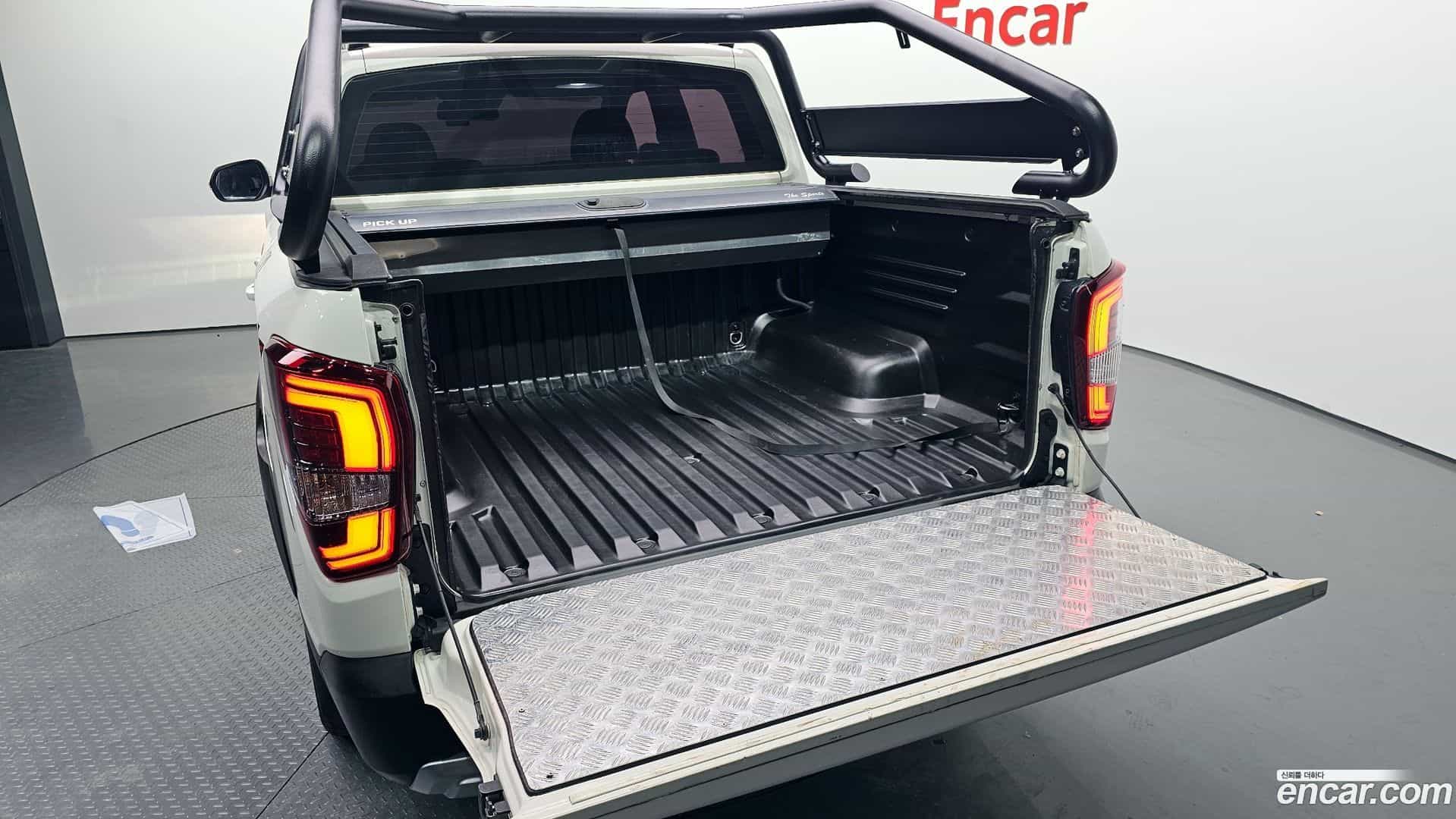Rexton KG Mobility 2023.0-OPTION-024