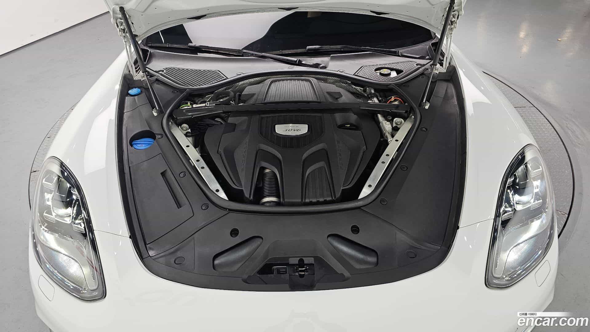 Panamera Porsche 2018.0-INNER-006