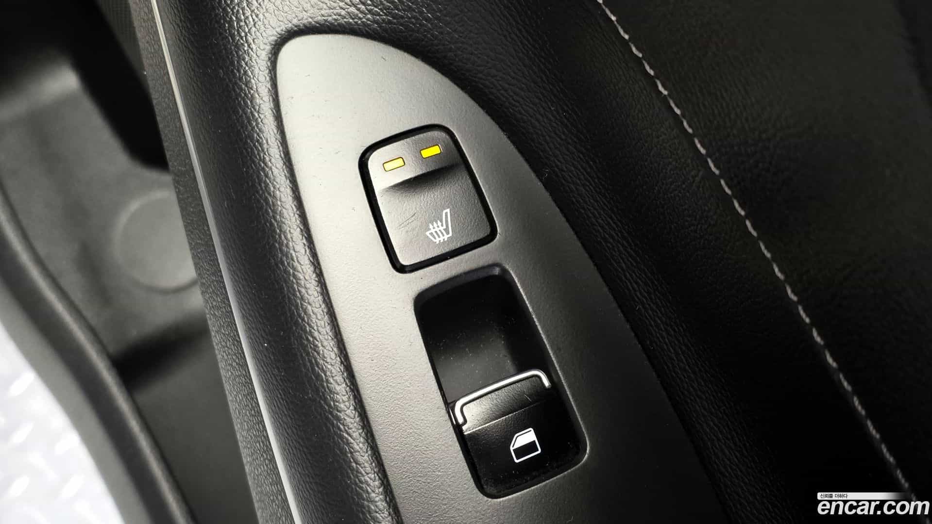 Grandeur Hyundai 2018.8-OPTION-023