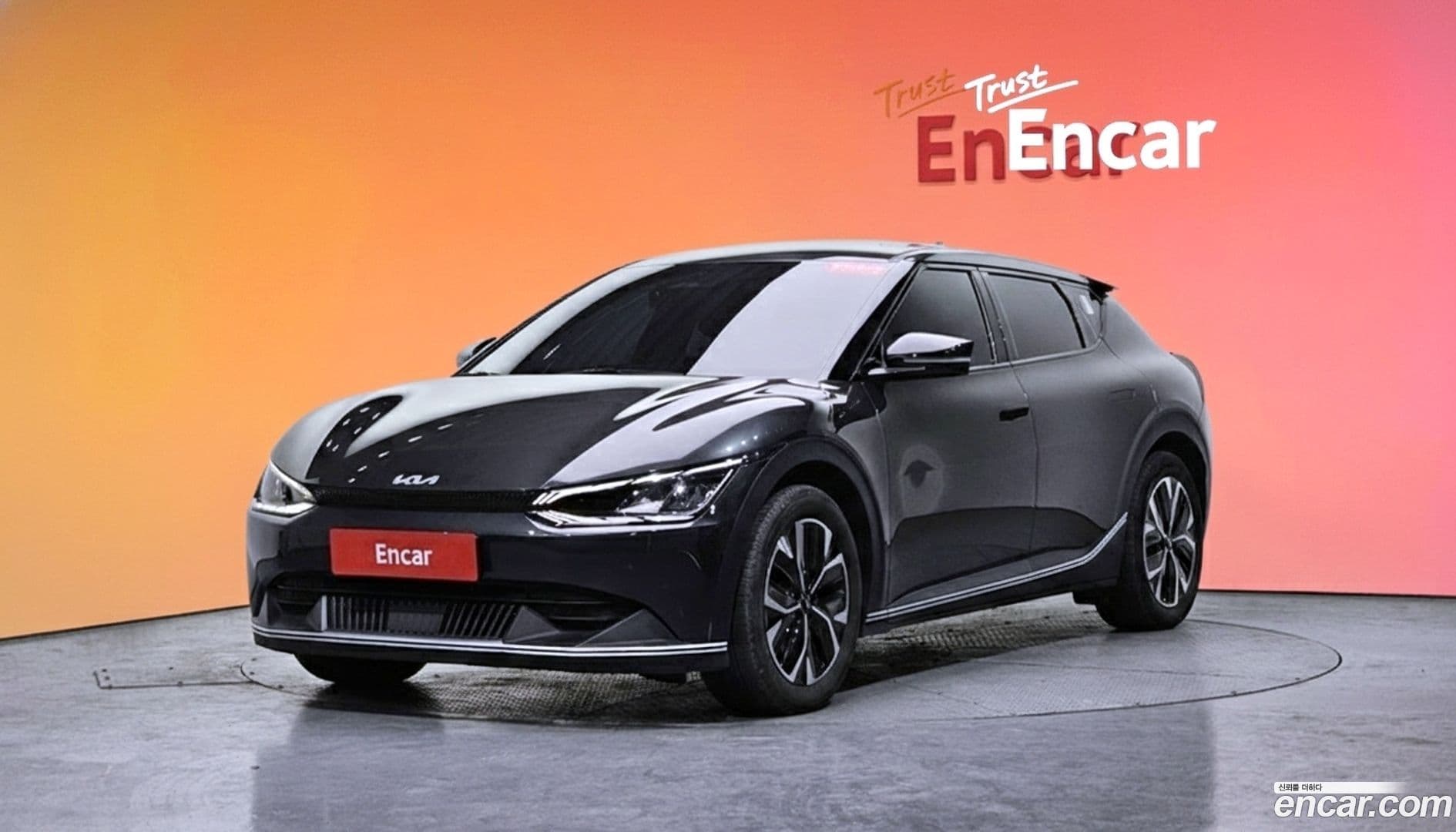 Main__Slider__Photo:EV6 Kia 2021.9-0