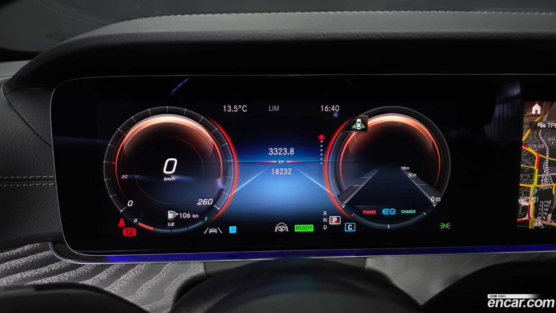 E-Class Mercedes-Benz 2022.4-INNER-008