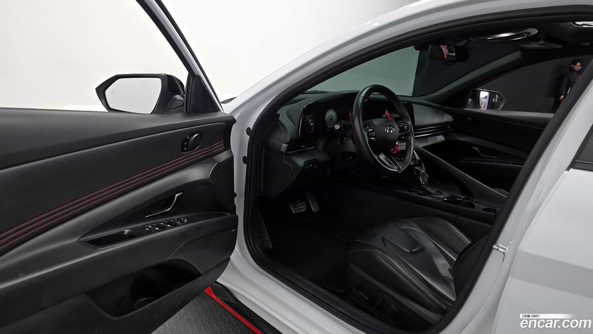 AVANTE Hyundai 2021.9-OPTION-015